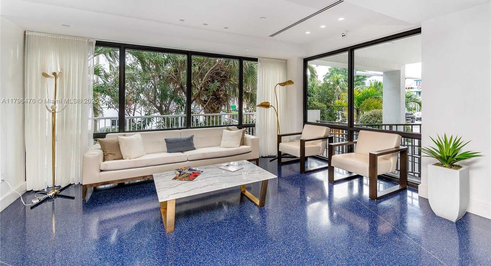 Small Image of 4301 COLLINS AVE #1003, Miami Beach Number 36