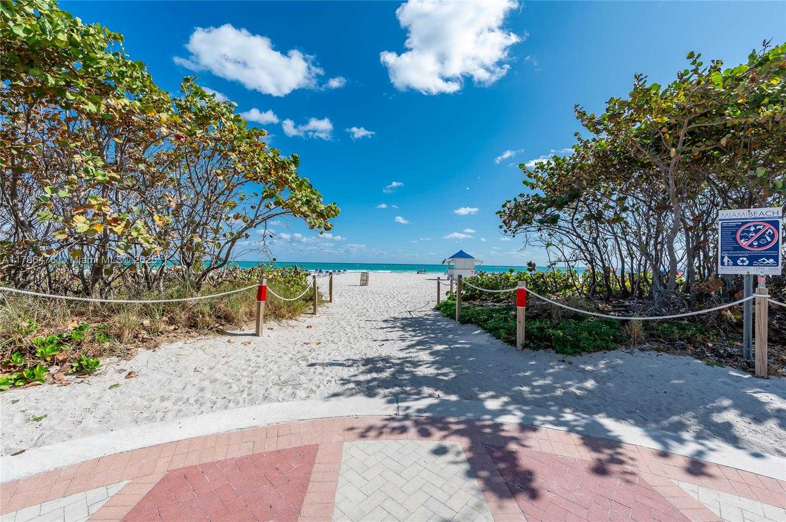 Small Image of 4301 COLLINS AVE #1003, Miami Beach Number 46