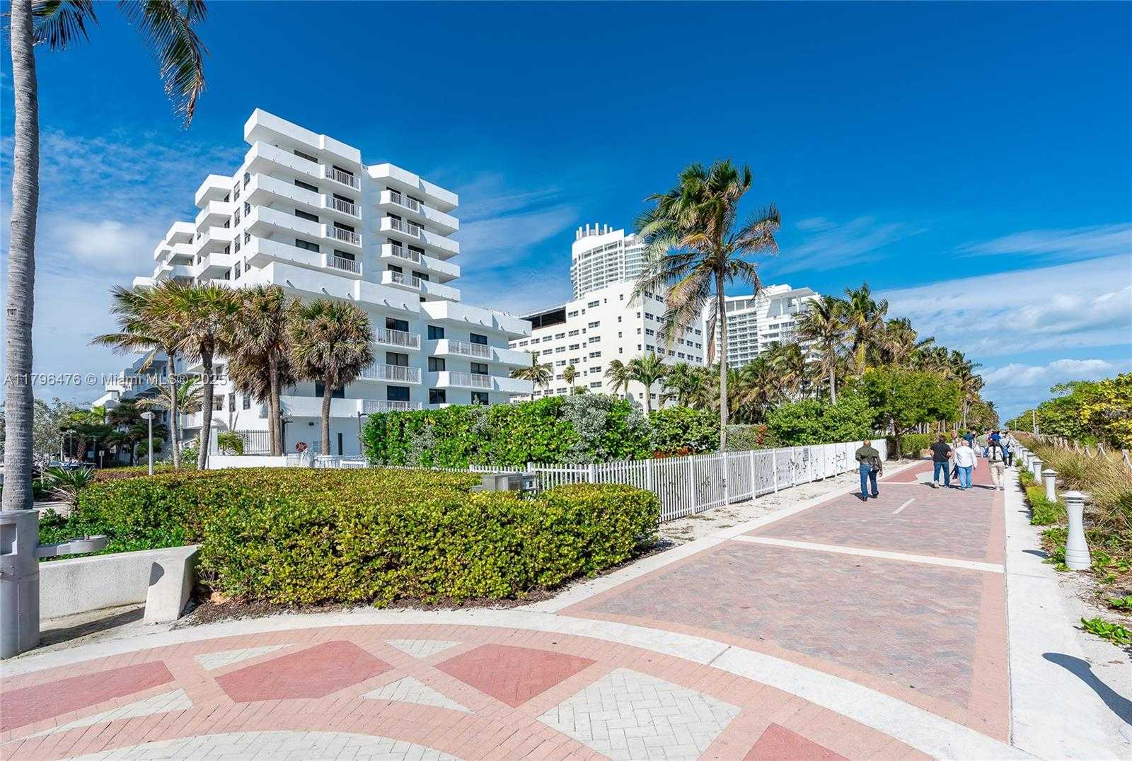 Small Image of 4301 COLLINS AVE #1003, Miami Beach Number 47