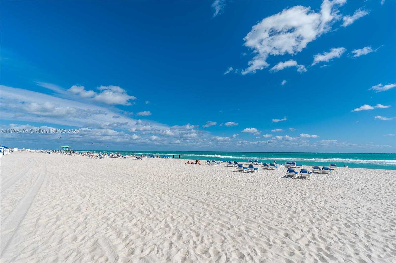 Small Image of 4301 COLLINS AVE #1003, Miami Beach Number 48