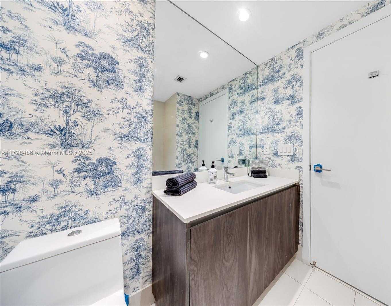 Small Image of 3131 NORTH EAST 7TH AVE #1405, Miami Number 22