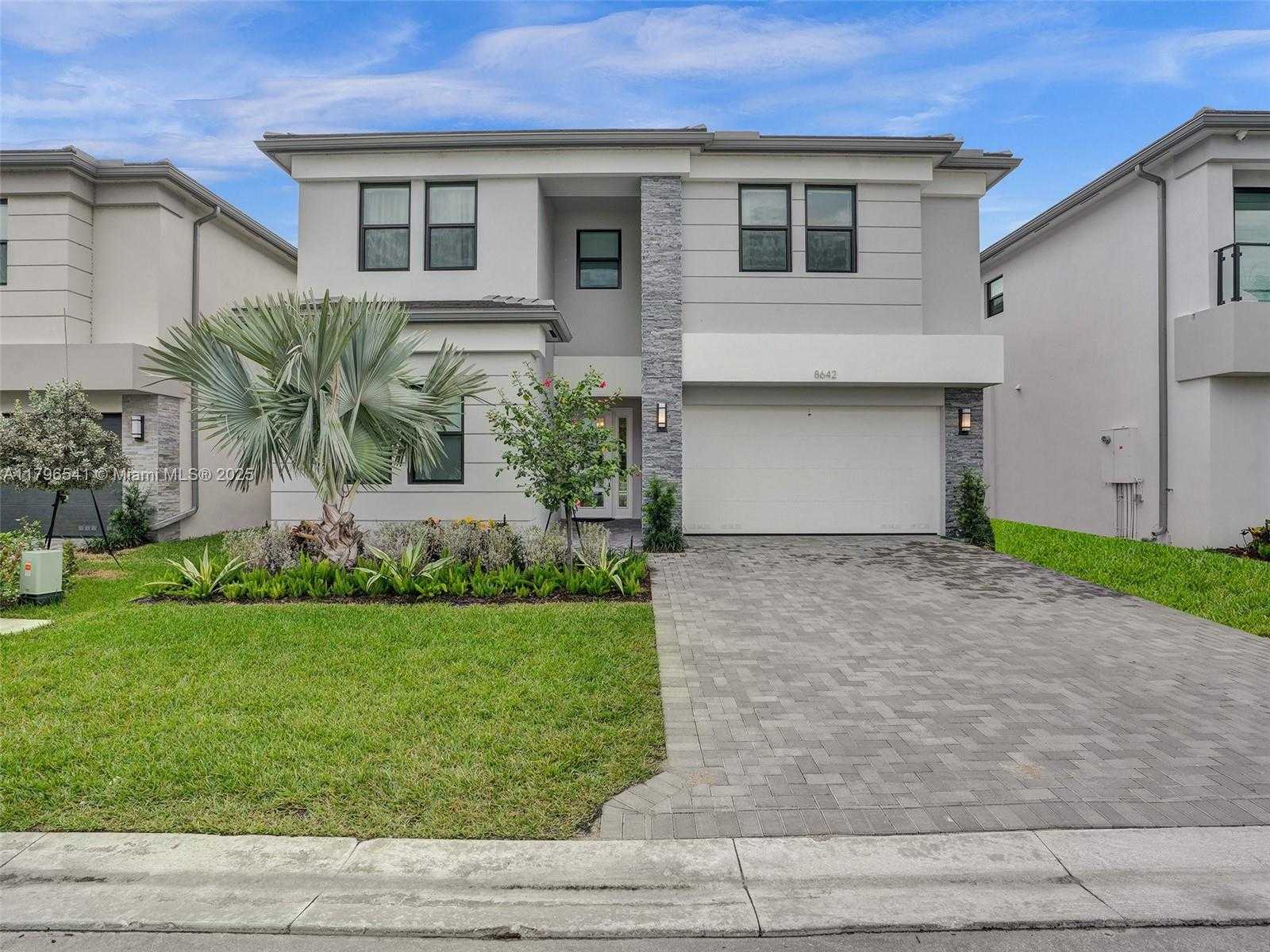 Small Image of 8642 SWINLEY FOREST WAY, Boca Raton Number 35