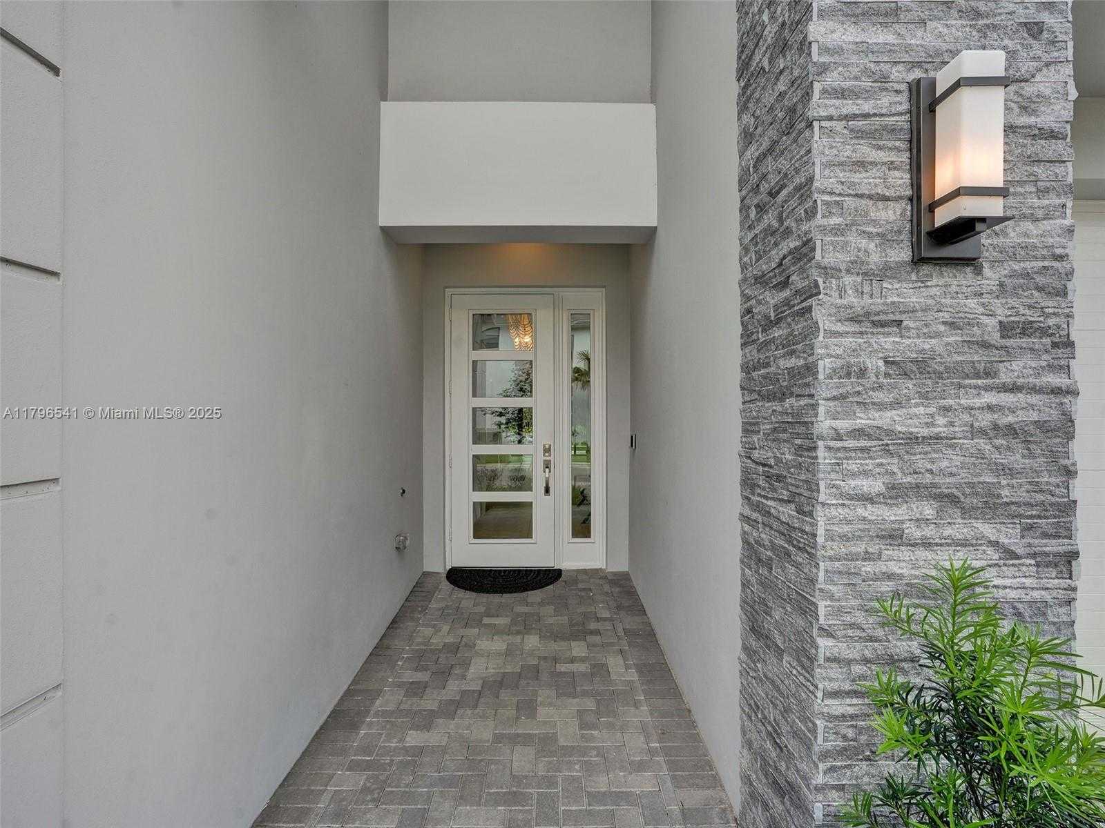 Small Image of 8642 SWINLEY FOREST WAY, Boca Raton Number 36