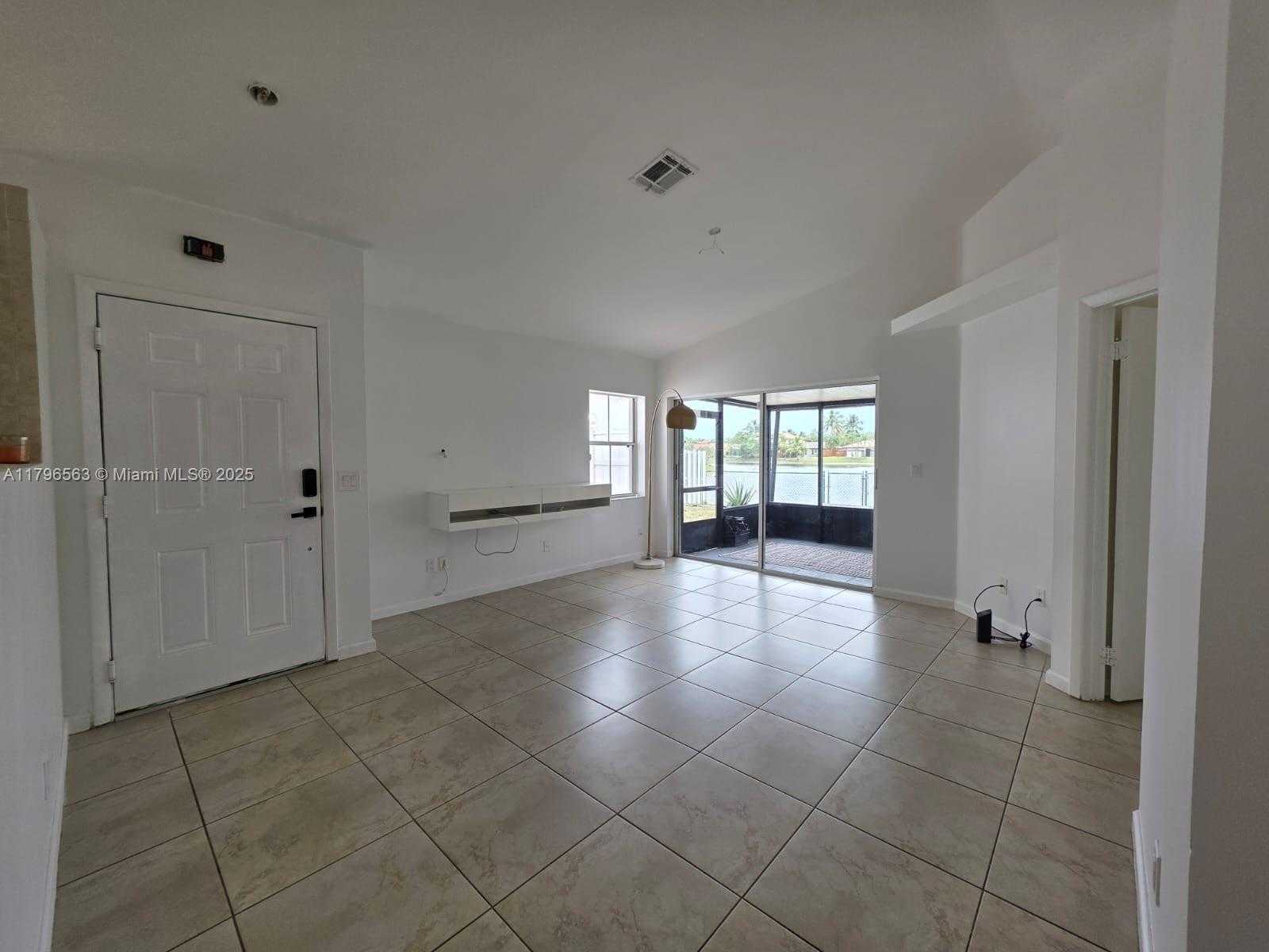 Small Image of 18950 NORTH WEST 22ND ST, Pembroke Pines Number 22