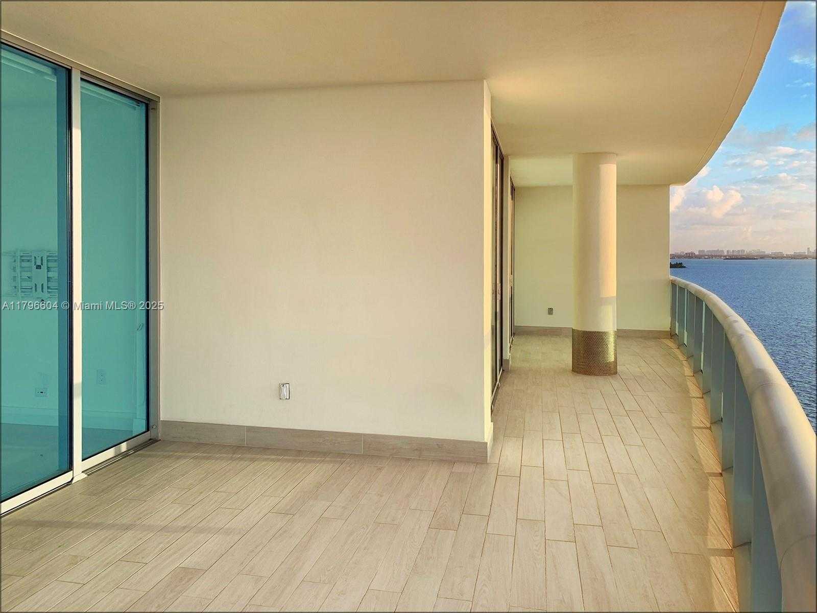 Small Image of 7935 EAST DR #804, North Bay Village Number 13