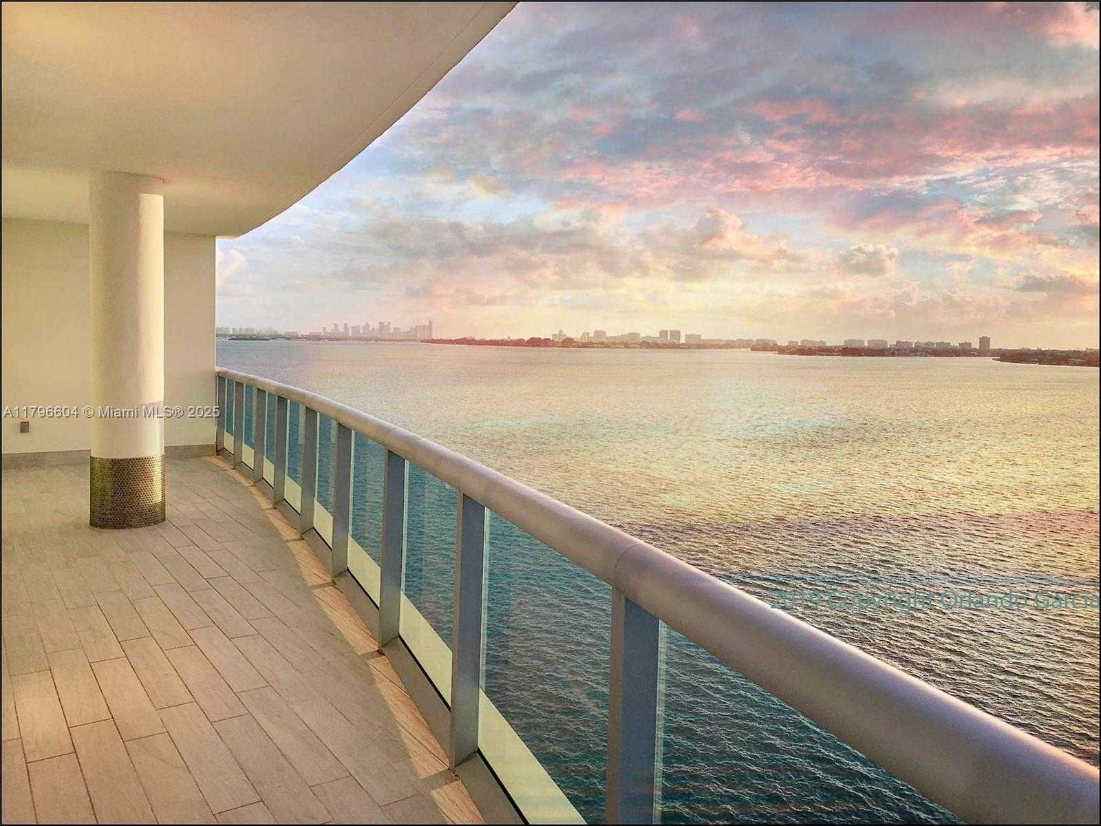 Small Image of 7935 EAST DR #804, North Bay Village Number 14