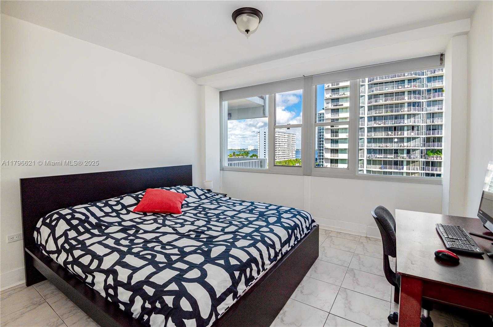 Small Image of 7545 EAST TREASURE DR #9B, North Bay Village Number 14