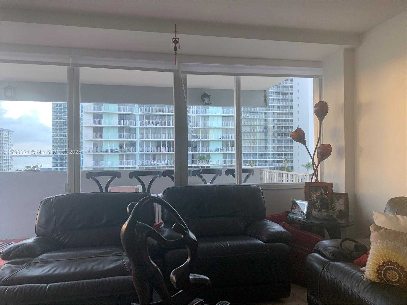 Small Image of 7545 EAST TREASURE DR #9B, North Bay Village Number 5