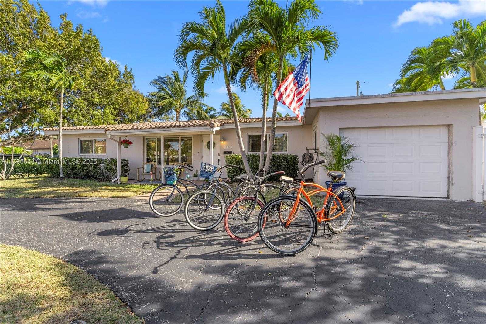 Small Image of 1116 SOUTH EAST 13TH CT, Deerfield Beach Number 3