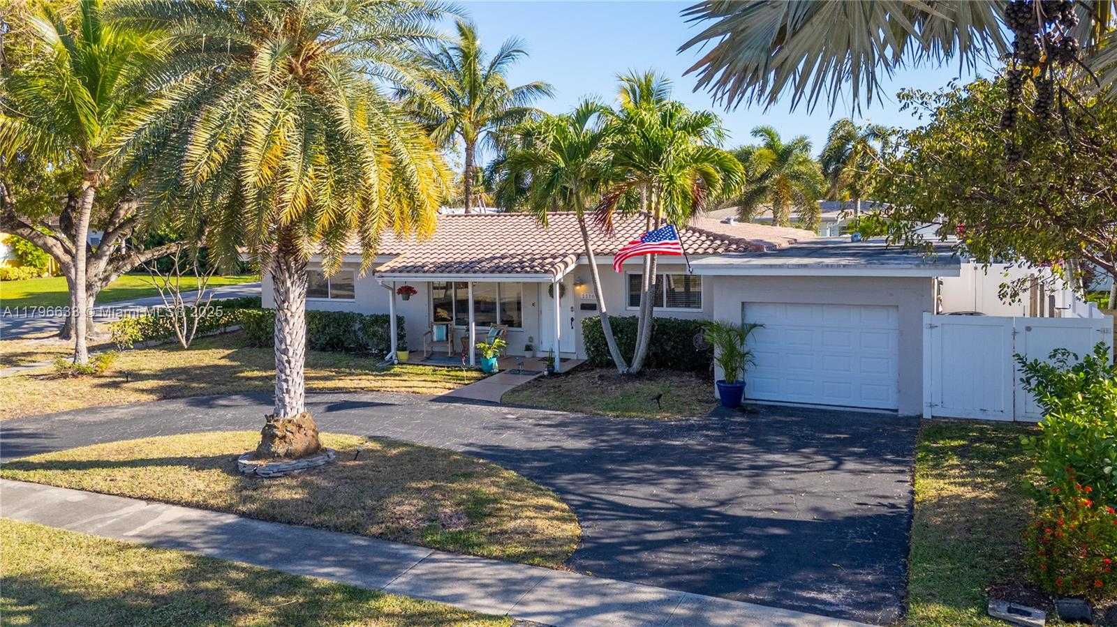 Small Image of 1116 SOUTH EAST 13TH CT, Deerfield Beach Number 6