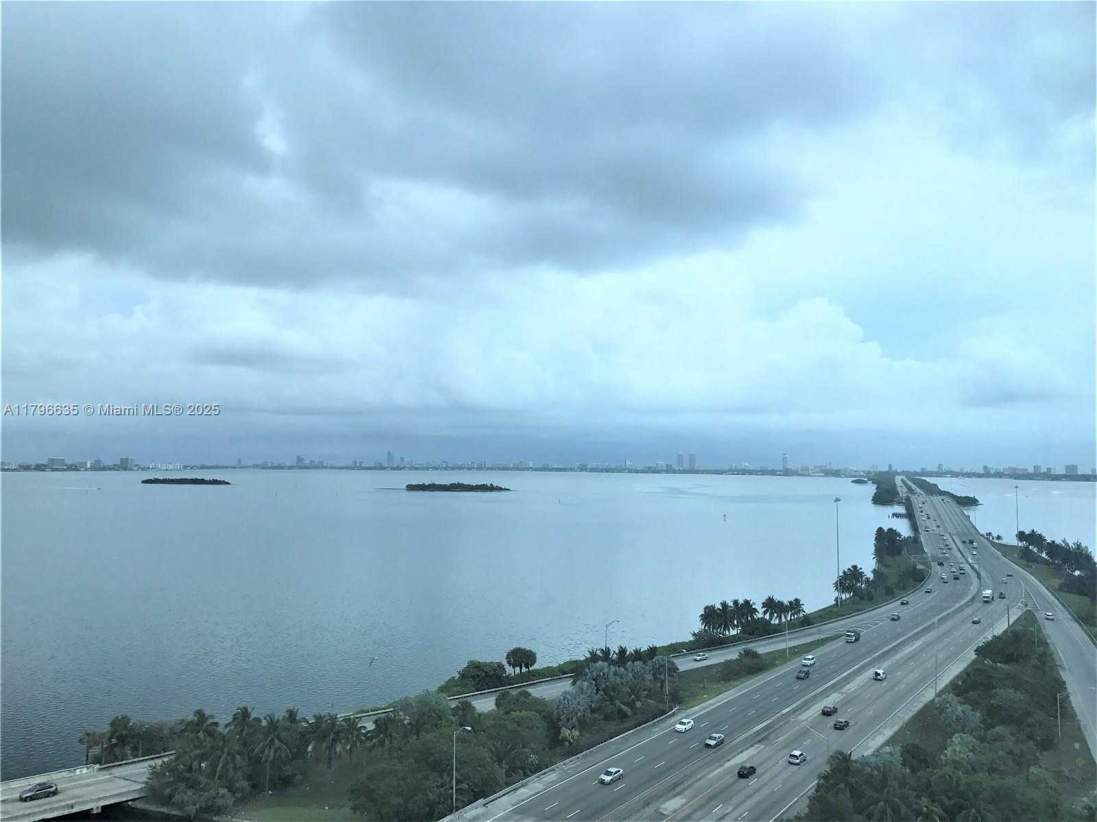 Small Image of 601 NORTH EAST 36TH ST #1511, Miami Number 14