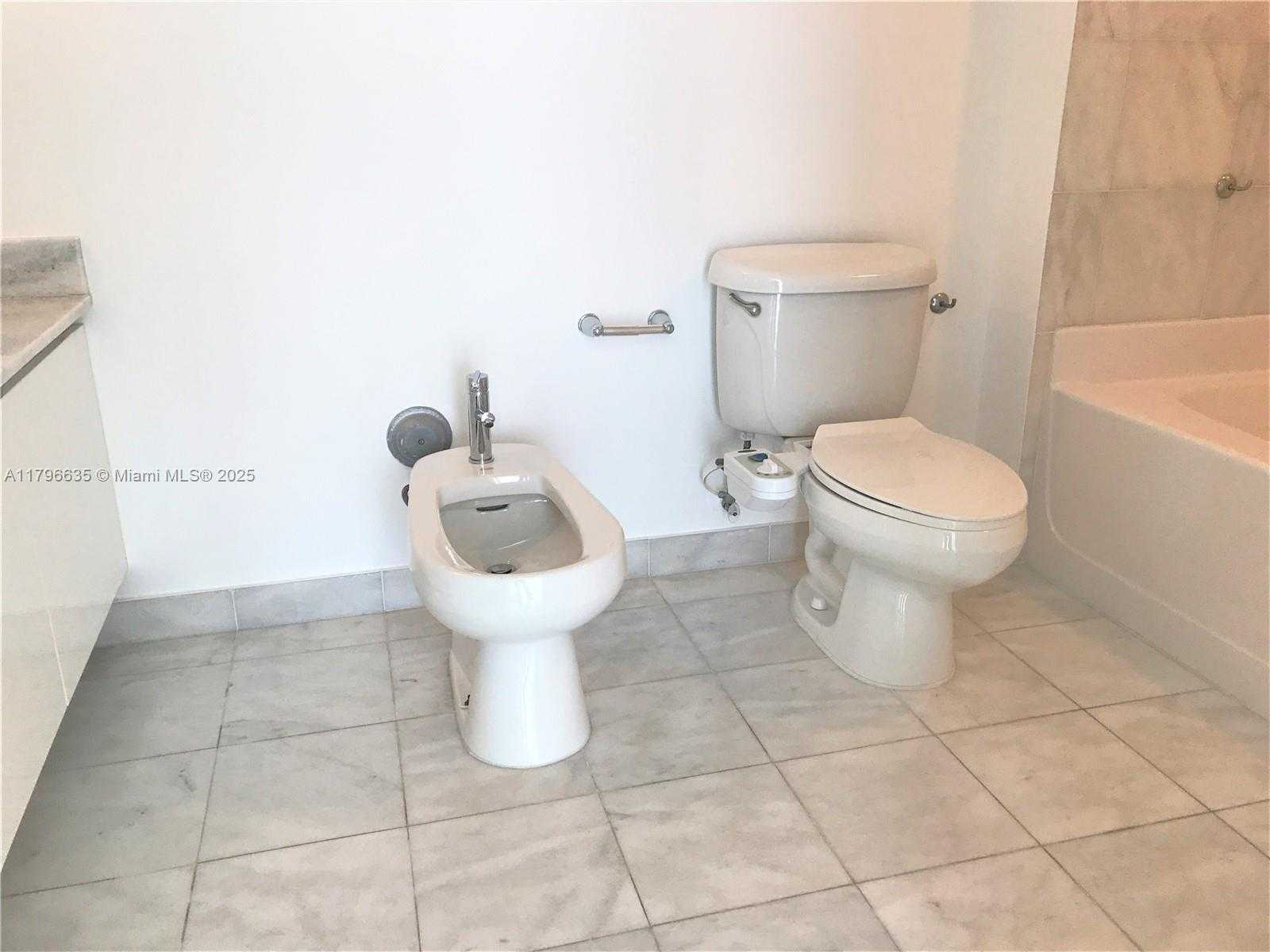 Small Image of 601 NORTH EAST 36TH ST #1511, Miami Number 20