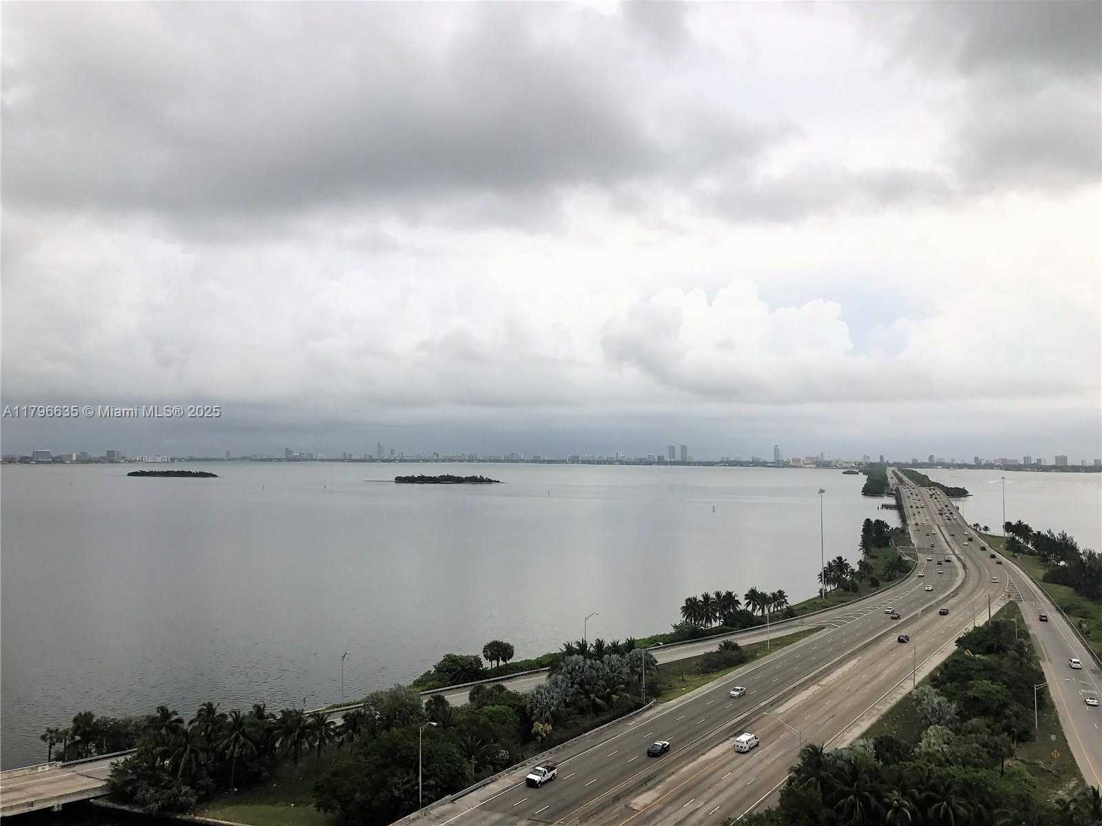Small Image of 601 NORTH EAST 36TH ST #1511, Miami Number 24