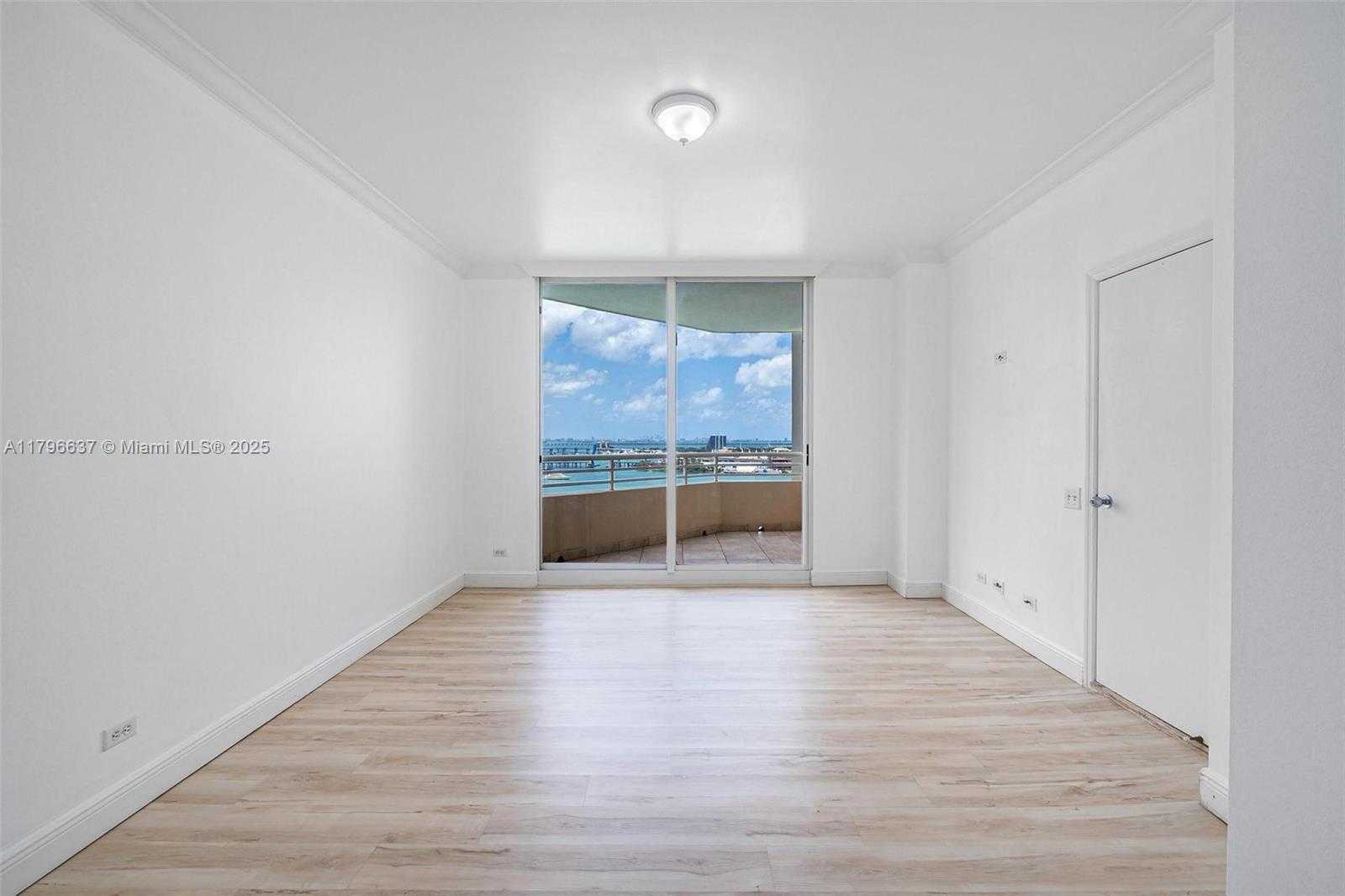Small Image of 888 BRICKELL KEY DR #2010, Miami Number 33
