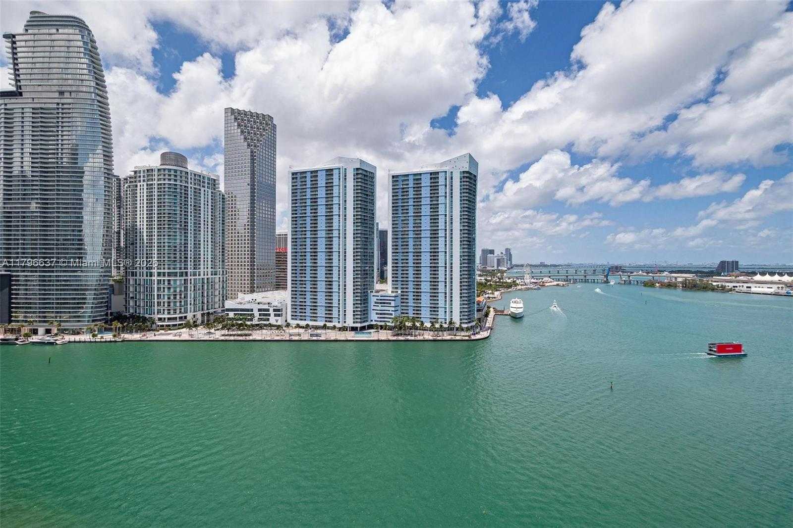 Small Image of 888 BRICKELL KEY DR #2010, Miami Number 39