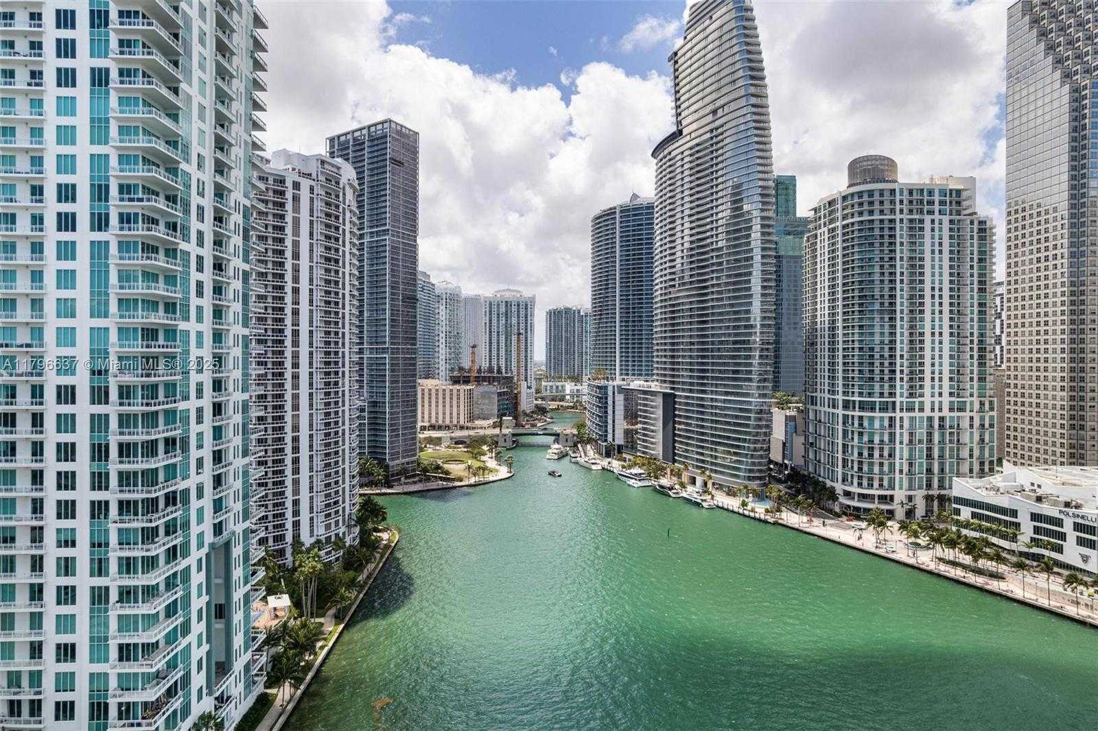 Small Image of 888 BRICKELL KEY DR #2010, Miami Number 50