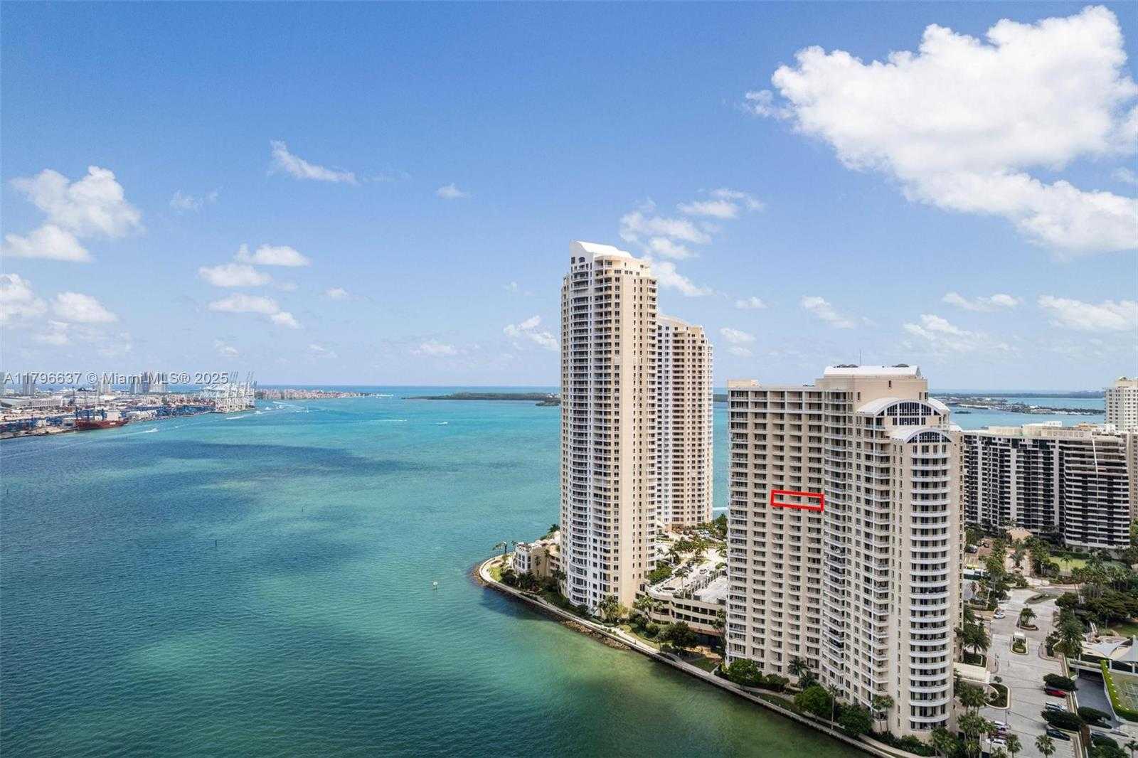 Small Image of 888 BRICKELL KEY DR #2010, Miami Number 7