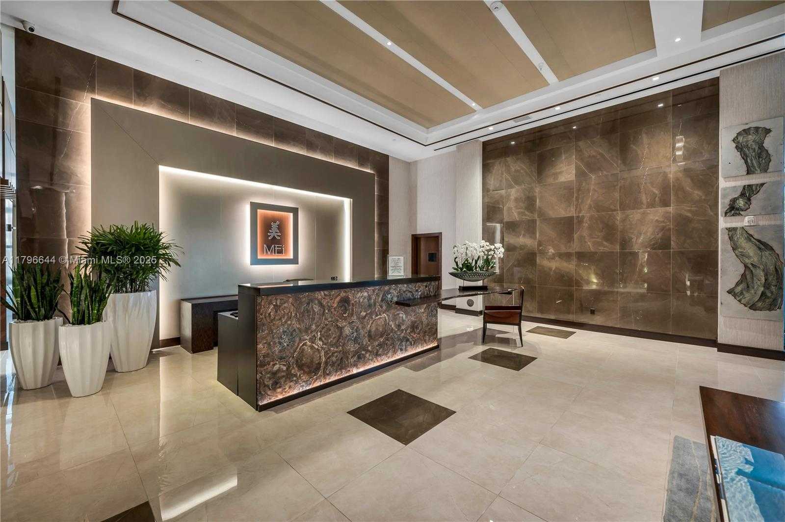 Small Image of 5875 COLLINS AVE #1504, Miami Beach Number 11