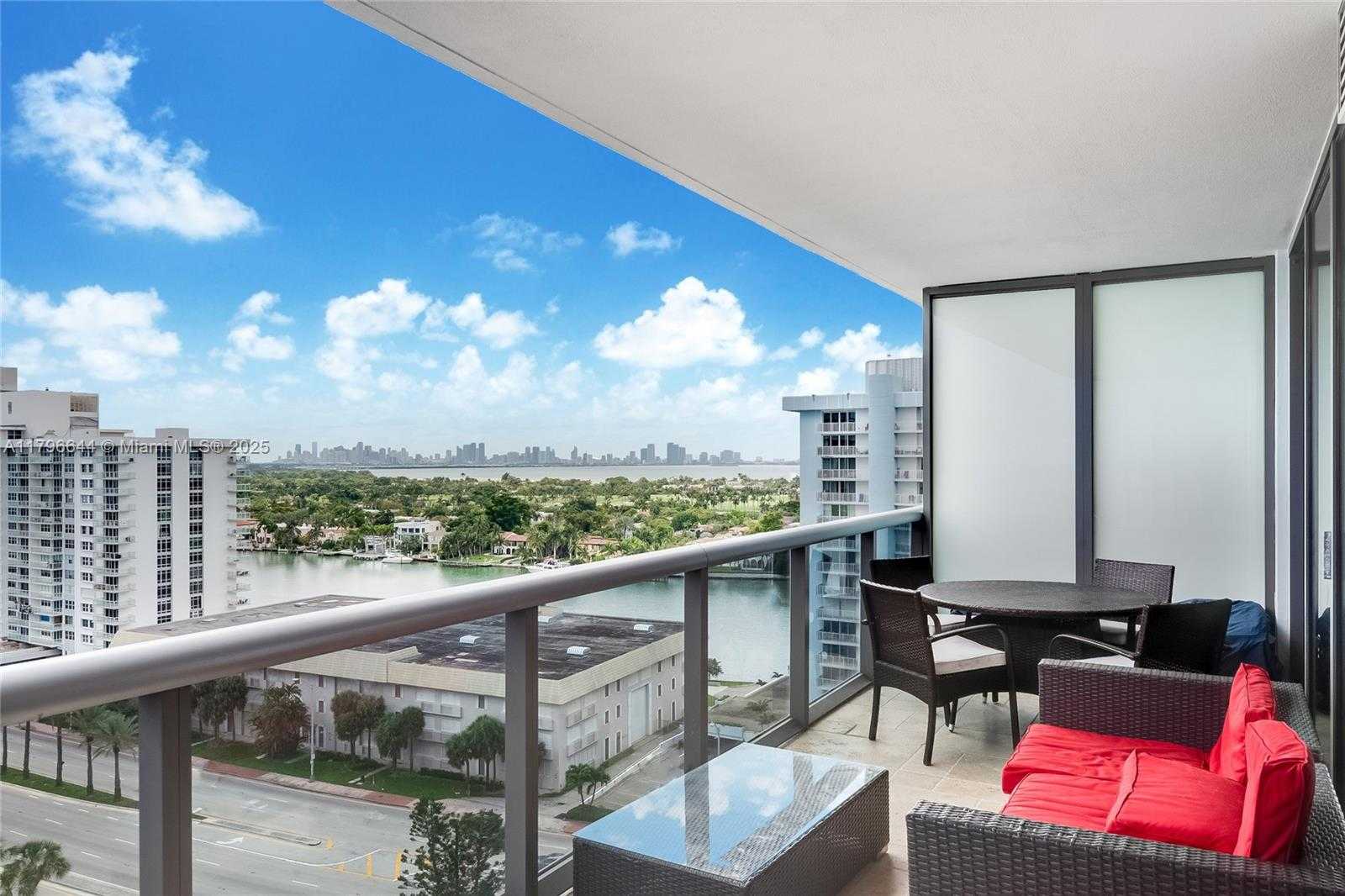 Small Image of 5875 COLLINS AVE #1504, Miami Beach Number 2