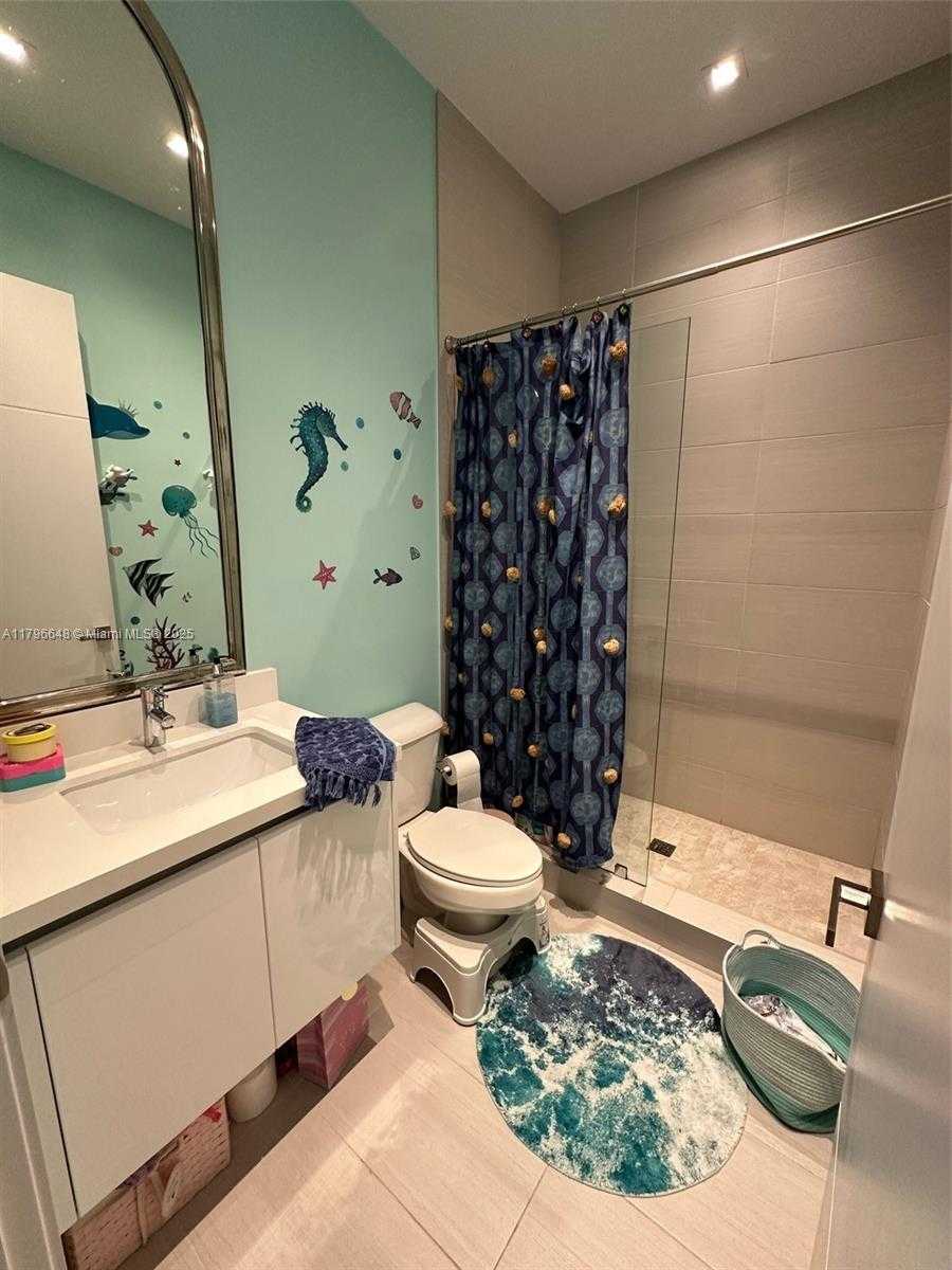 Imagen de Pequeño Objeto