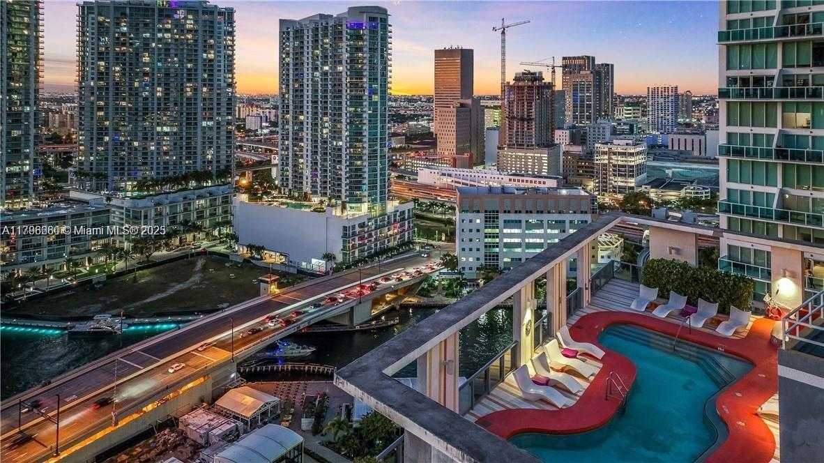 Small Image of 31 SOUTH EAST 6TH ST #906, Miami Number 4