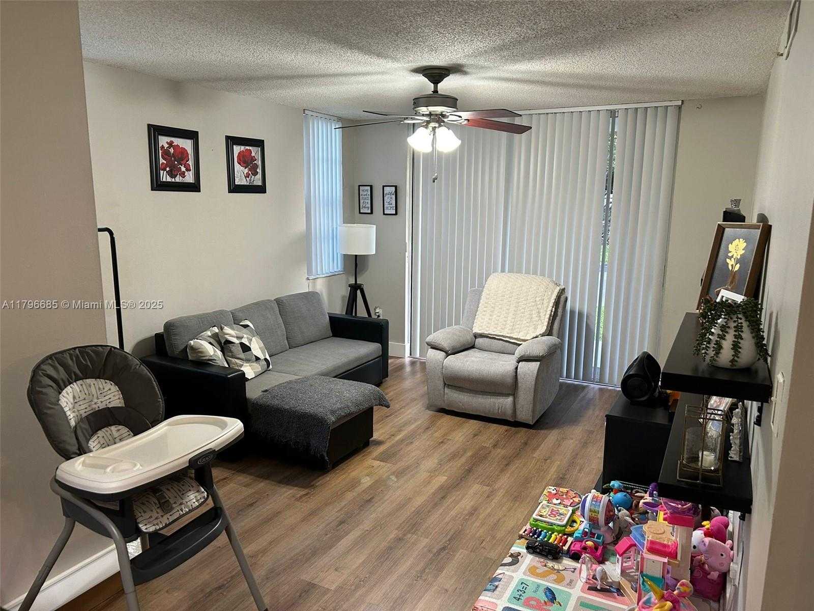 Small Image of 4320 NORTH WEST 107TH AVE #101-1, Doral Number 4