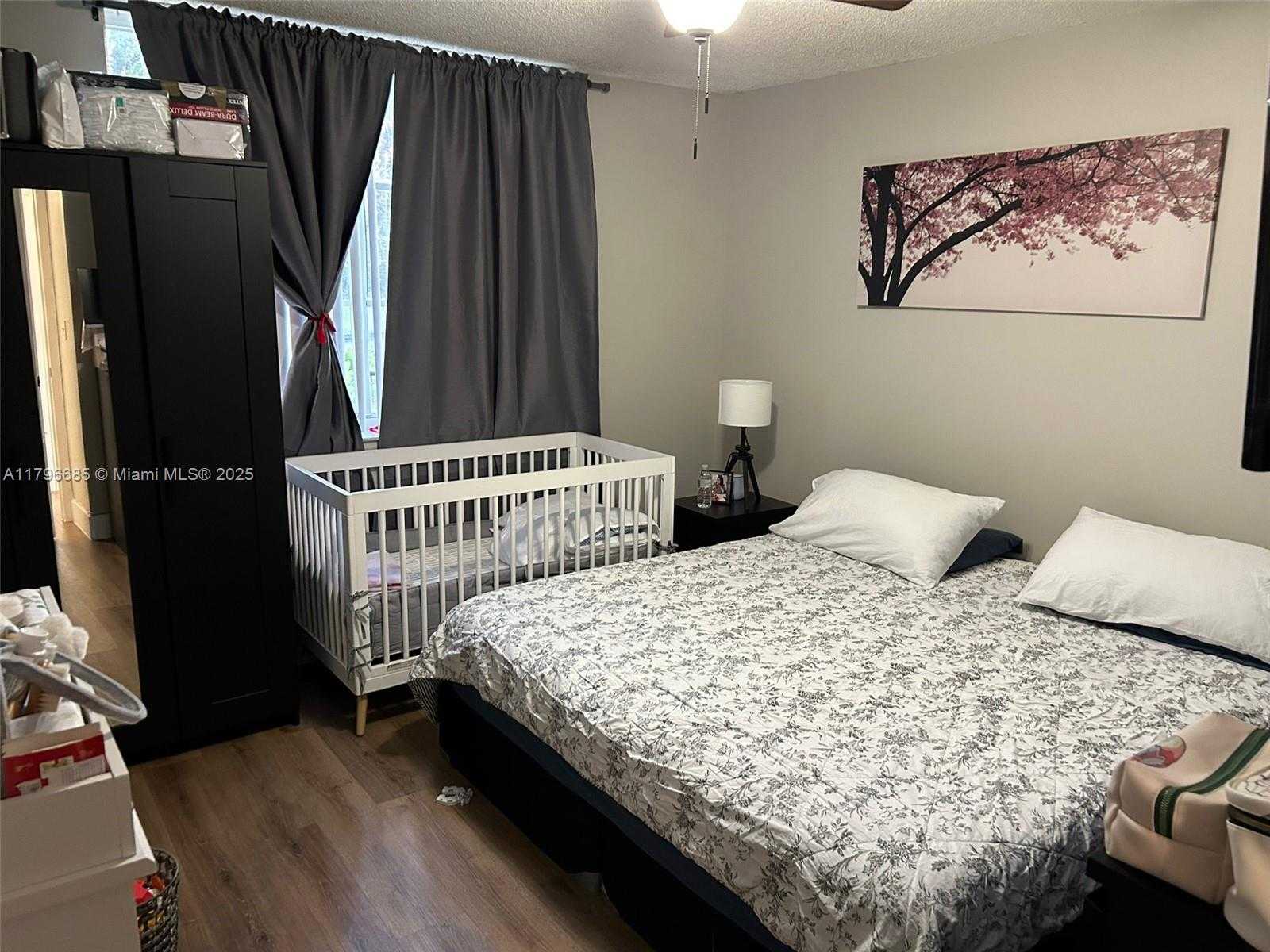 Small Image of 4320 NORTH WEST 107TH AVE #101-1, Doral Number 6