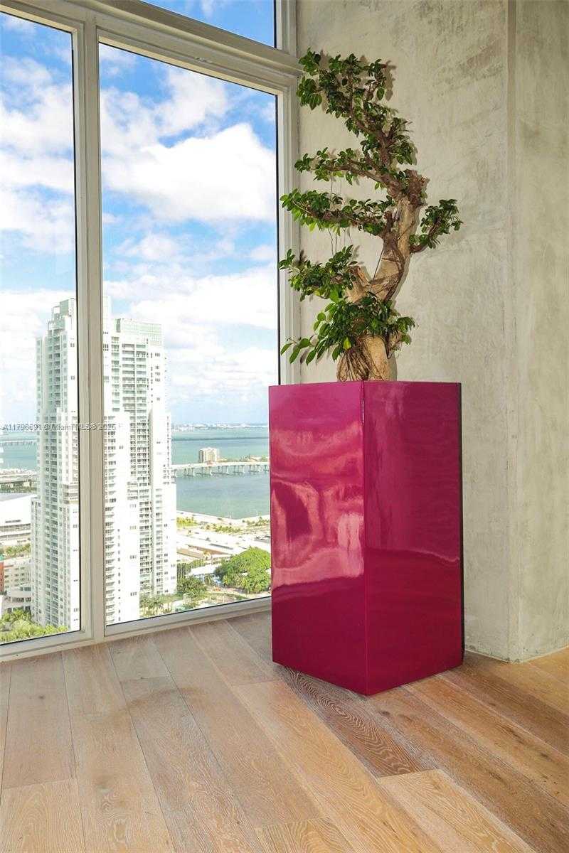 Small Image of 151 SOUTH EAST 1ST ST #1903, Miami Number 25