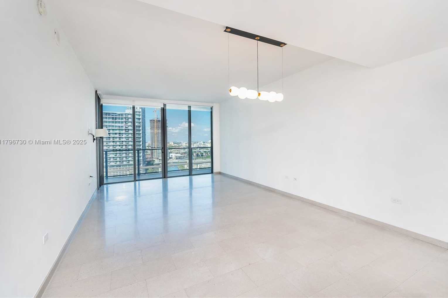 Small Image of 68 SOUTH EAST 6TH ST #1510, Miami Number 10