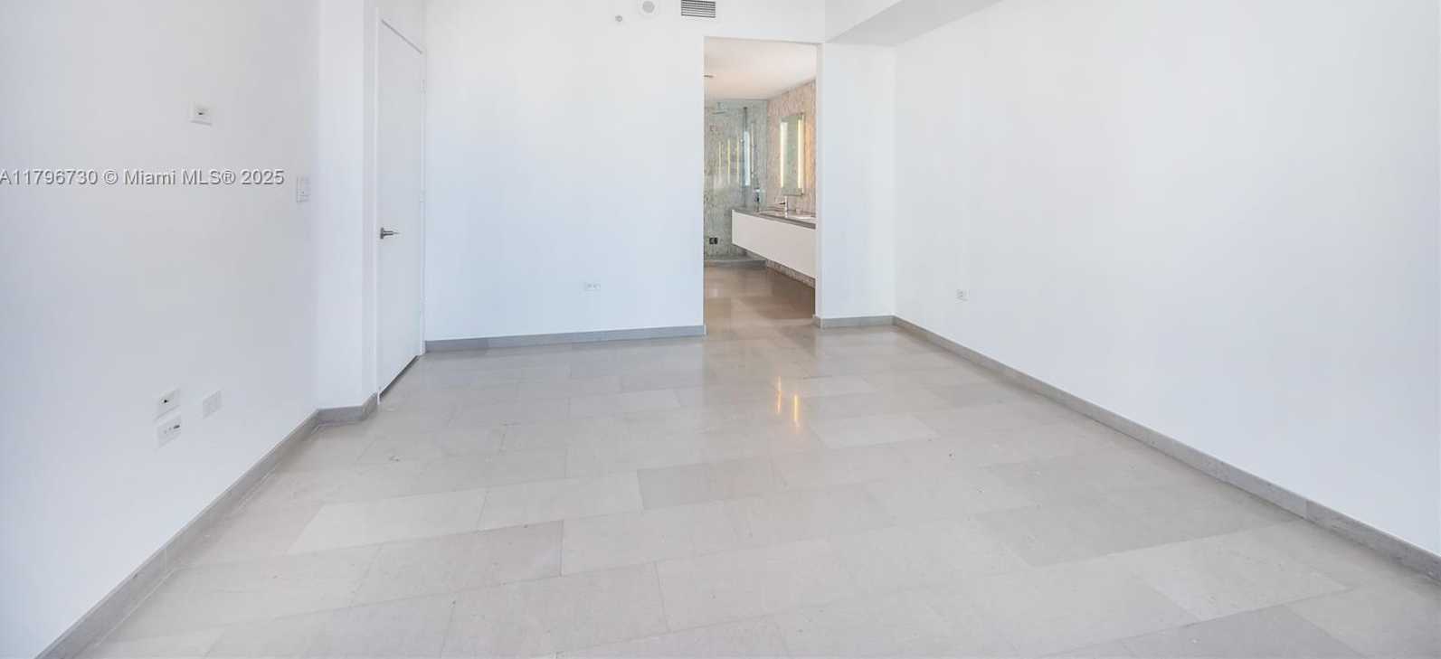 Small Image of 68 SOUTH EAST 6TH ST #1510, Miami Number 13