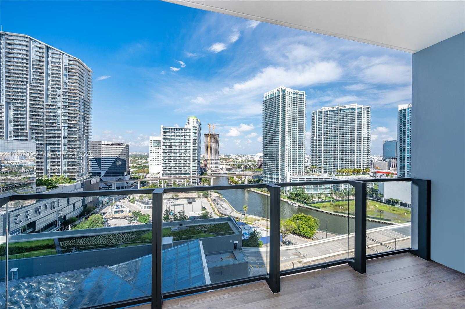 Small Image of 68 SOUTH EAST 6TH ST #1510, Miami Number 2