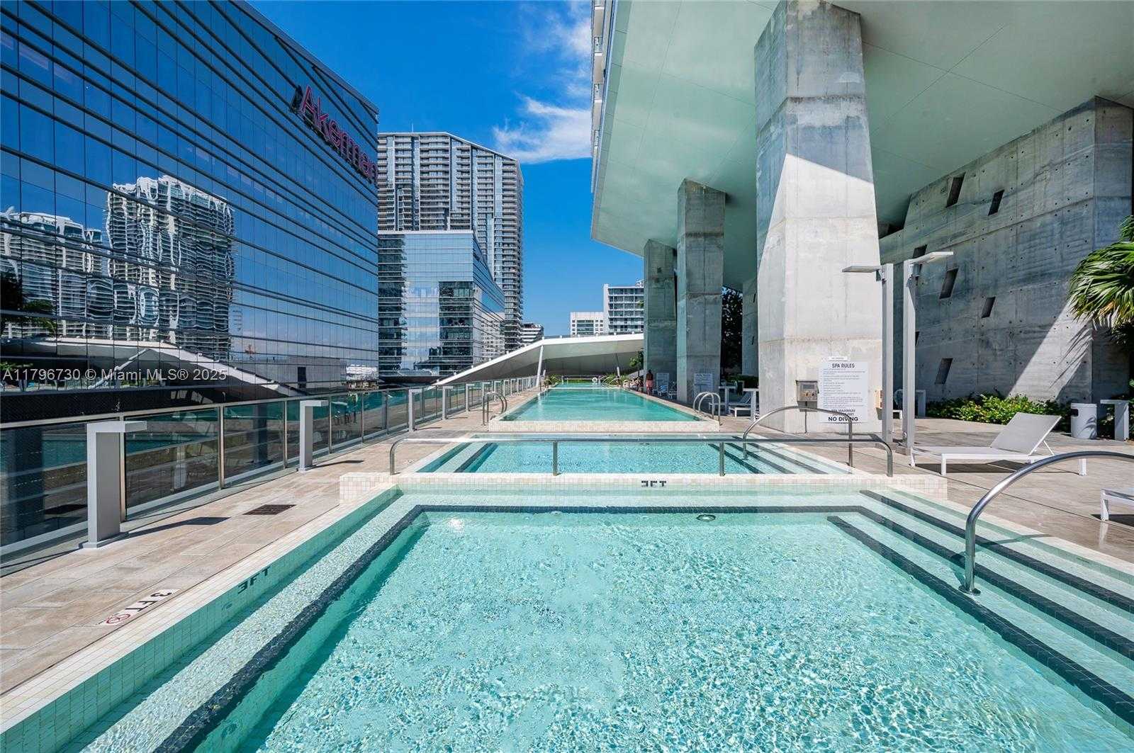 Small Image of 68 SOUTH EAST 6TH ST #1510, Miami Number 30