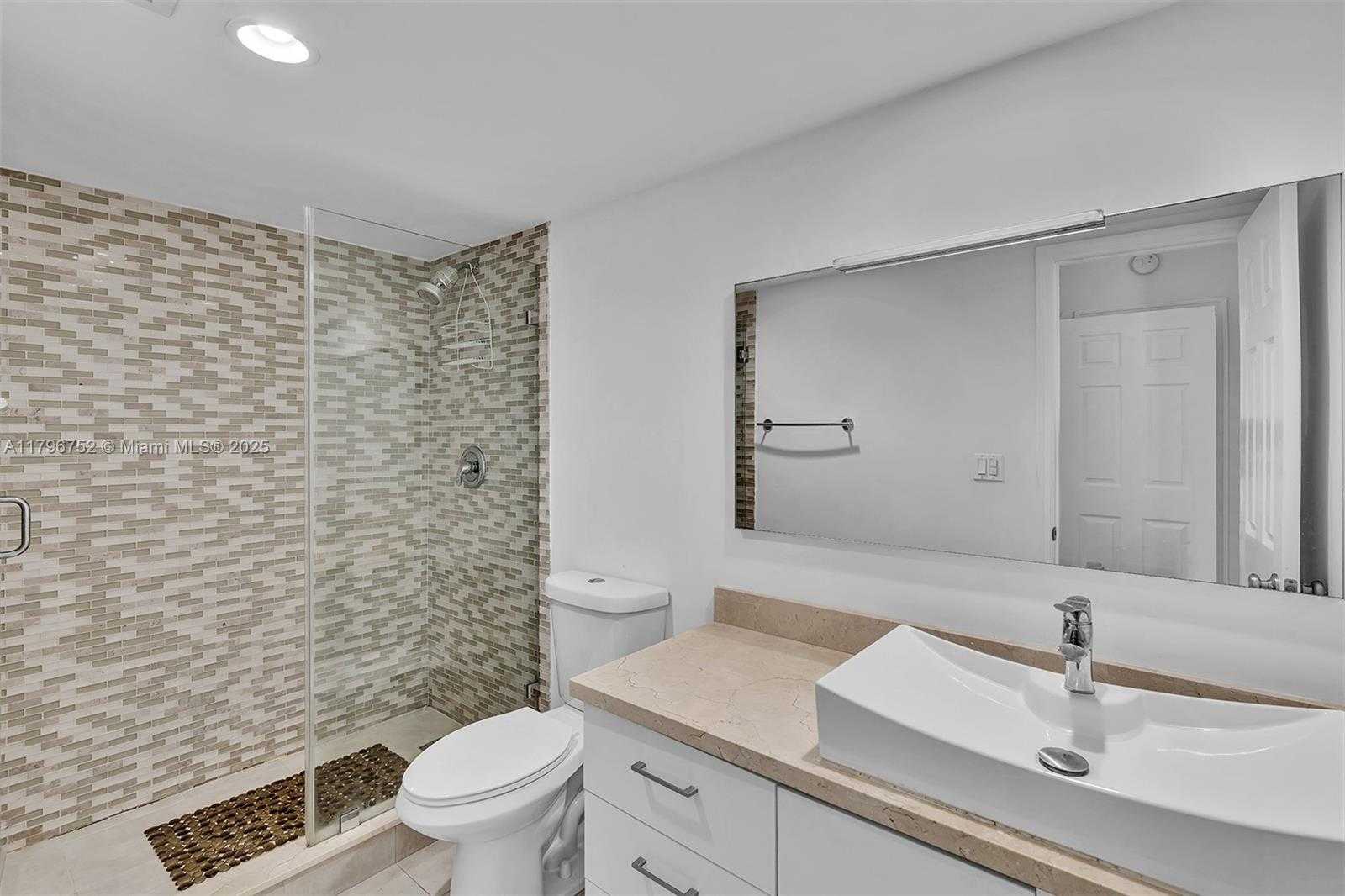 Small Image of 19380 COLLINS AVE #409, Sunny Isles Beach Number 36