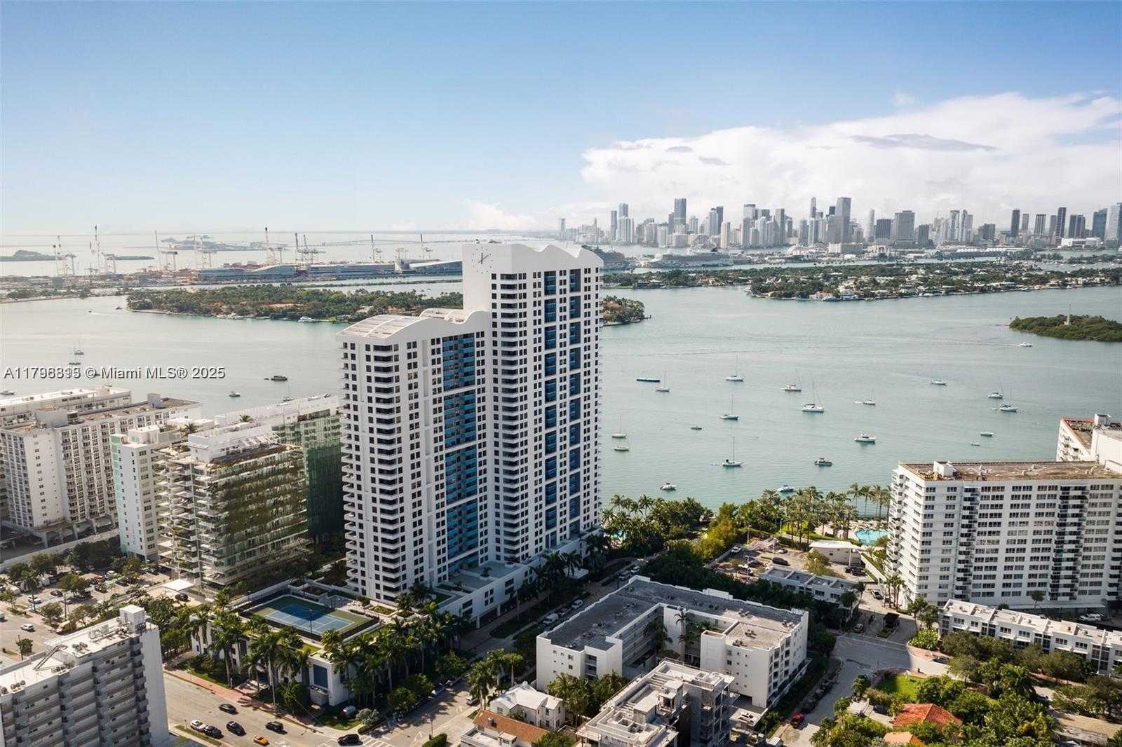Small Image of 1330 WEST AVE #1710, Miami Beach Number 15