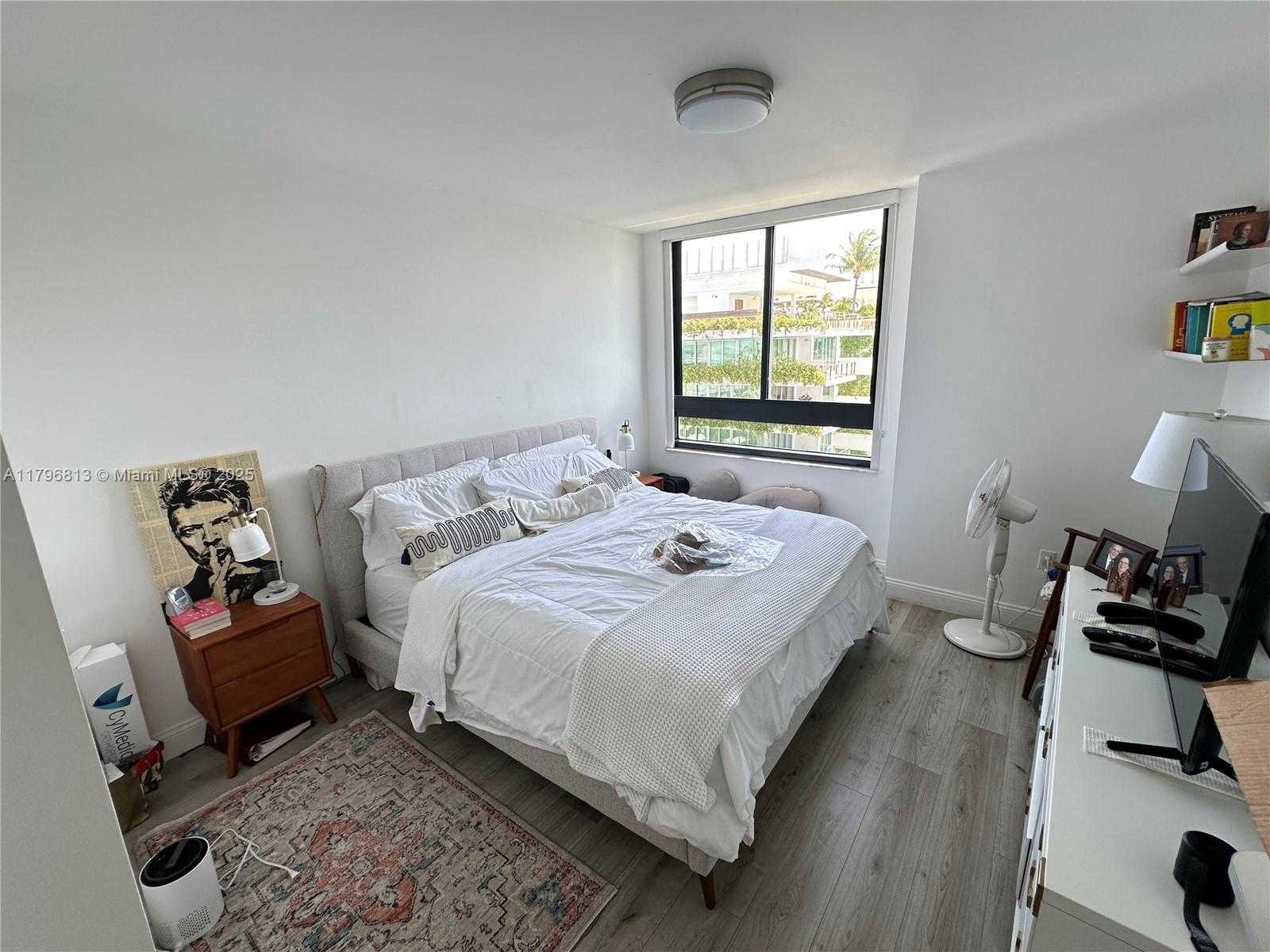 Small Image of 1330 WEST AVE #1710, Miami Beach Number 5