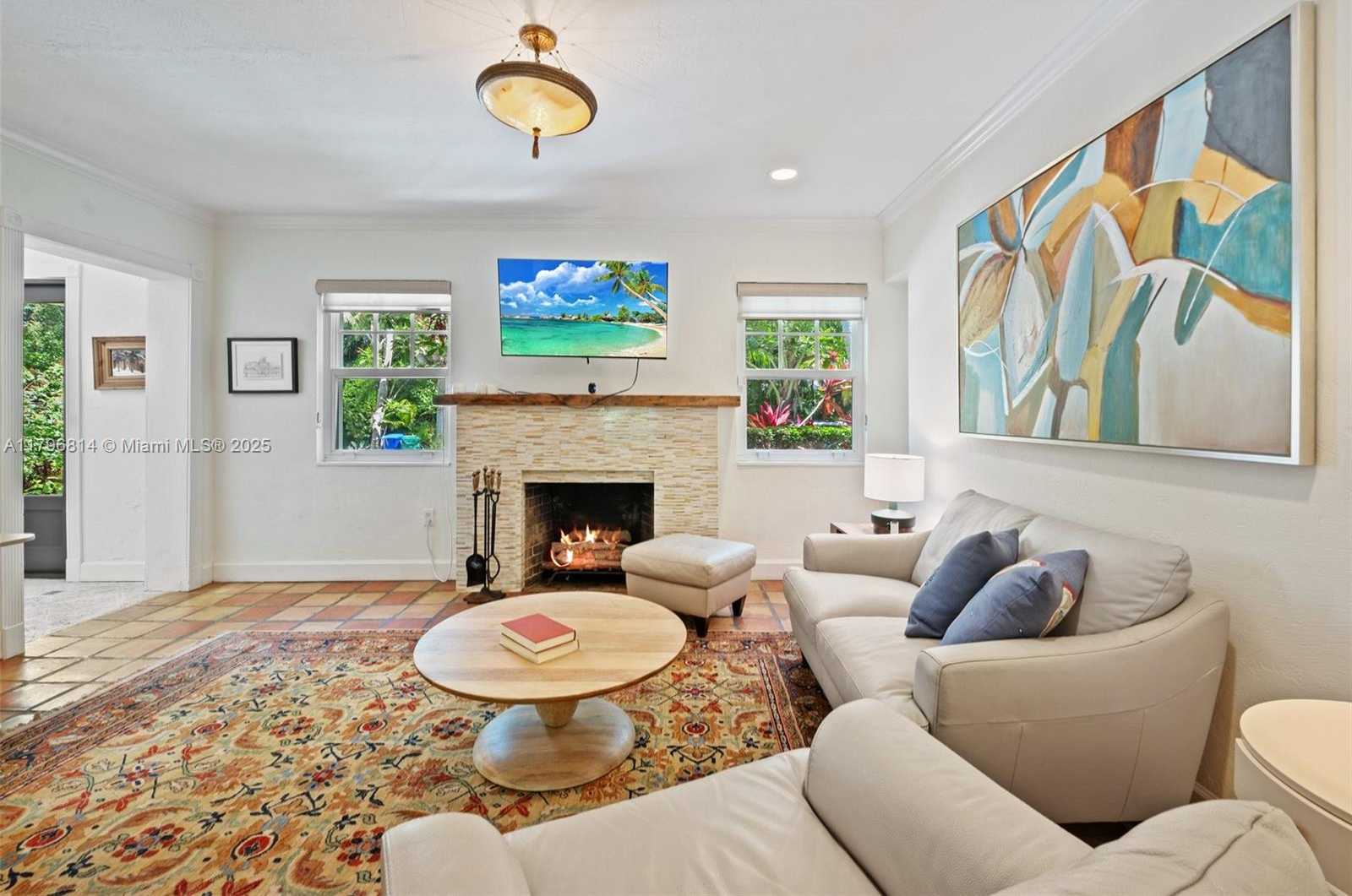Small Image of 4054 BONITA AVE, Miami Number 7