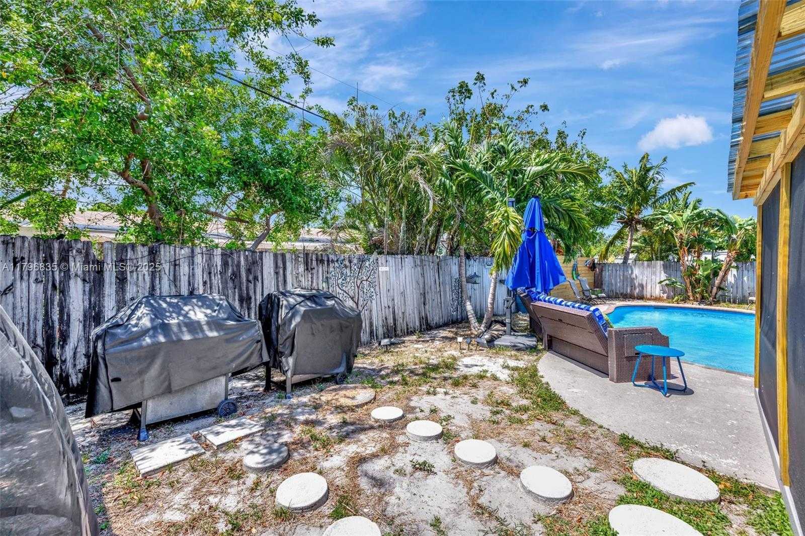 Small Image of 2751 NORTH EAST 9TH TER #2751, Pompano Beach Number 34