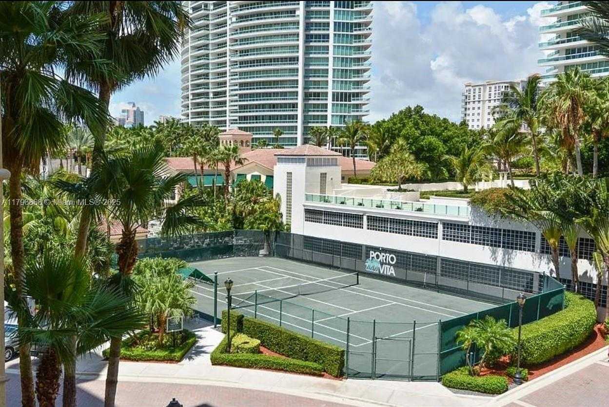Small Image of 20165 NORTH EAST 39 PL #403, Aventura Number 26