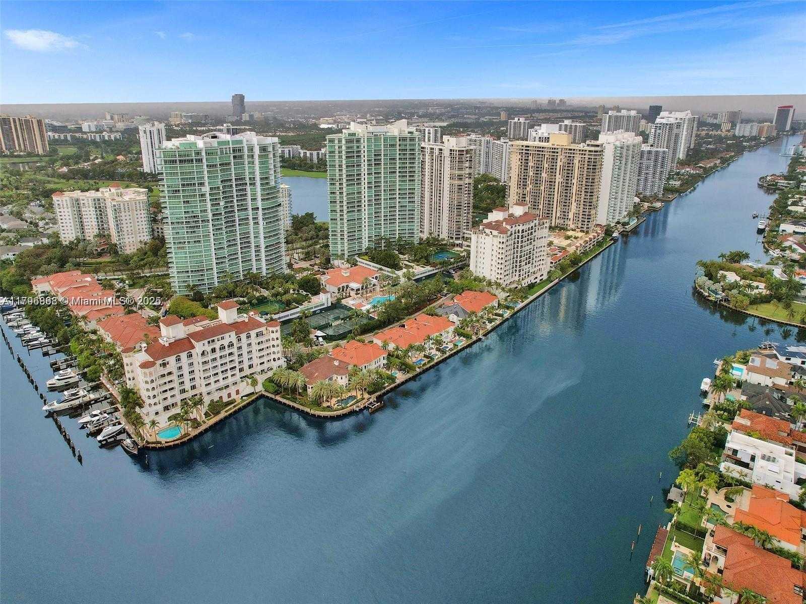 Small Image of 20165 NORTH EAST 39 PL #403, Aventura Number 37