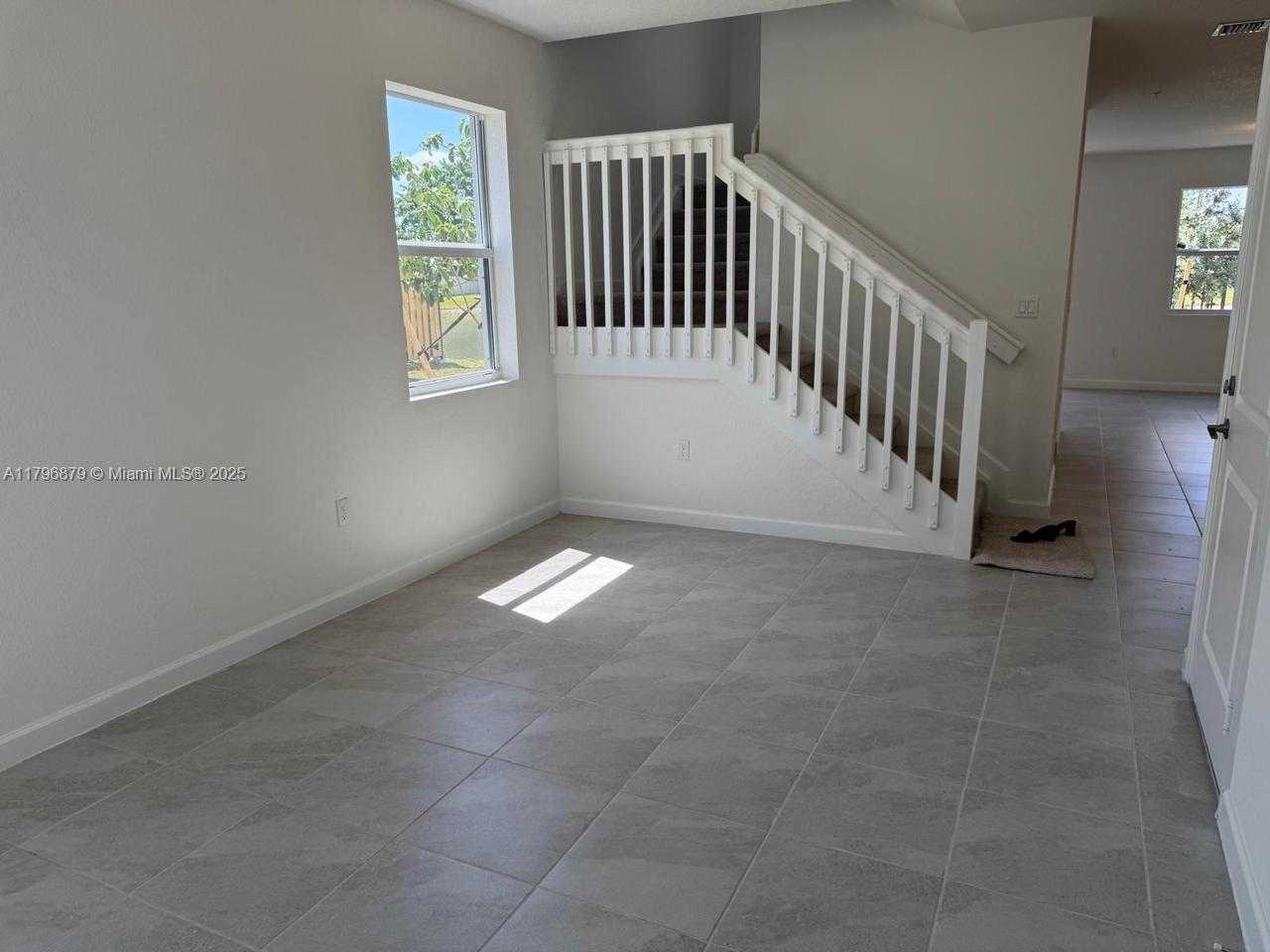 Small Image of 18426 SOUTH WEST 2ND ST, Pembroke Pines Number 7