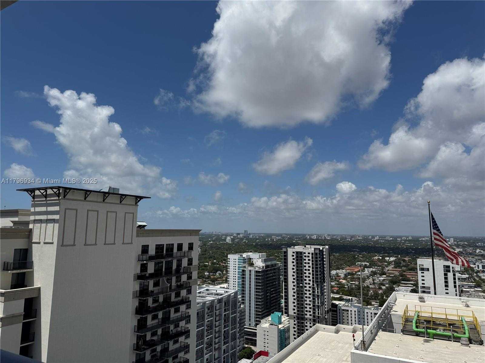 Small Image of 55 SOUTH WEST 9TH ST #3407, Miami Number 18