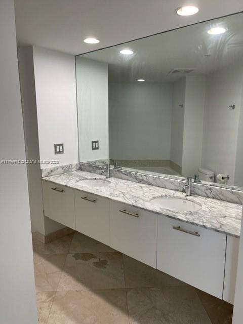 Small Image of 55 SOUTH EAST 6TH ST #1502, Miami Number 11