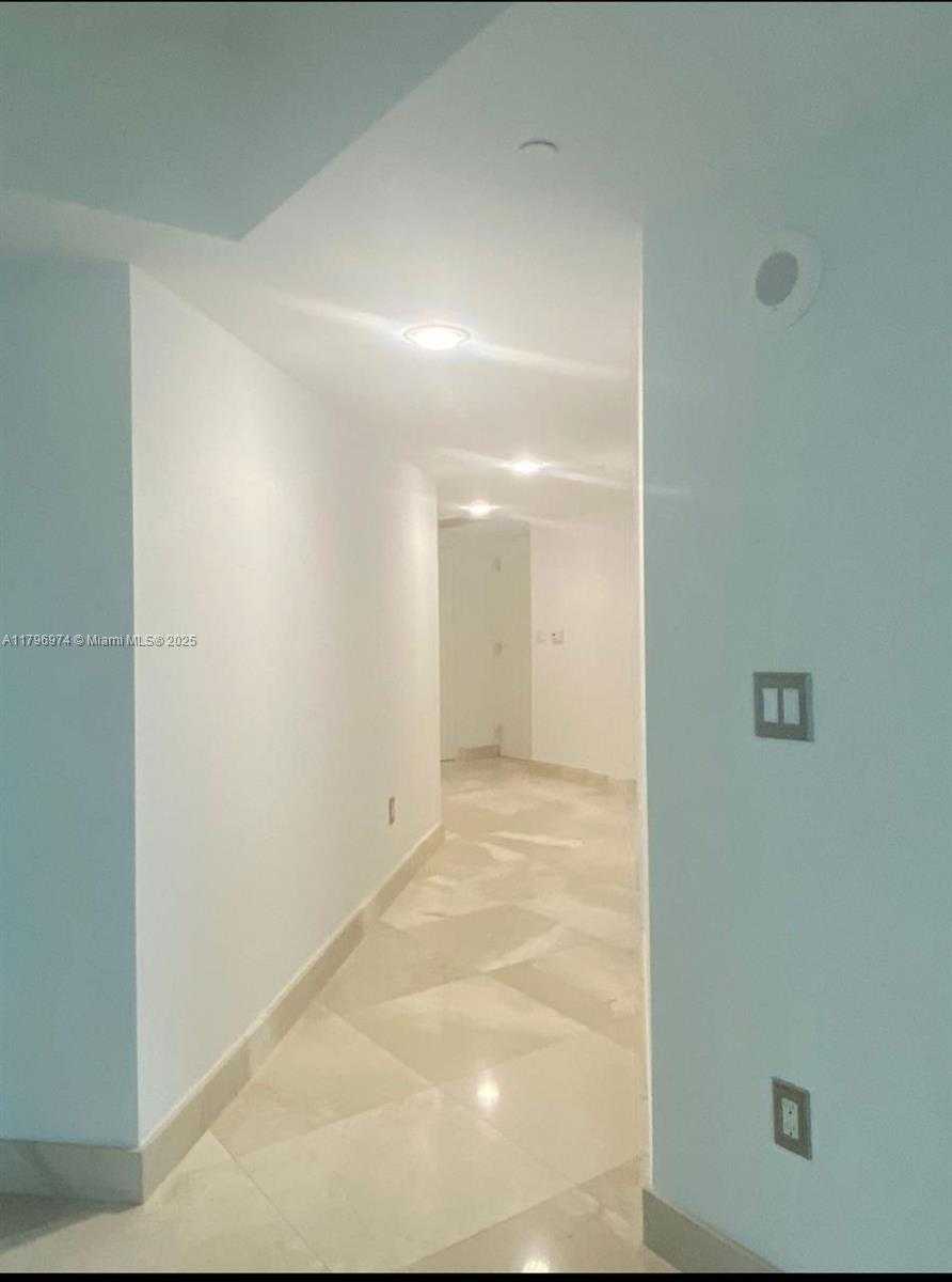 Small Image of 55 SOUTH EAST 6TH ST #1502, Miami Number 15