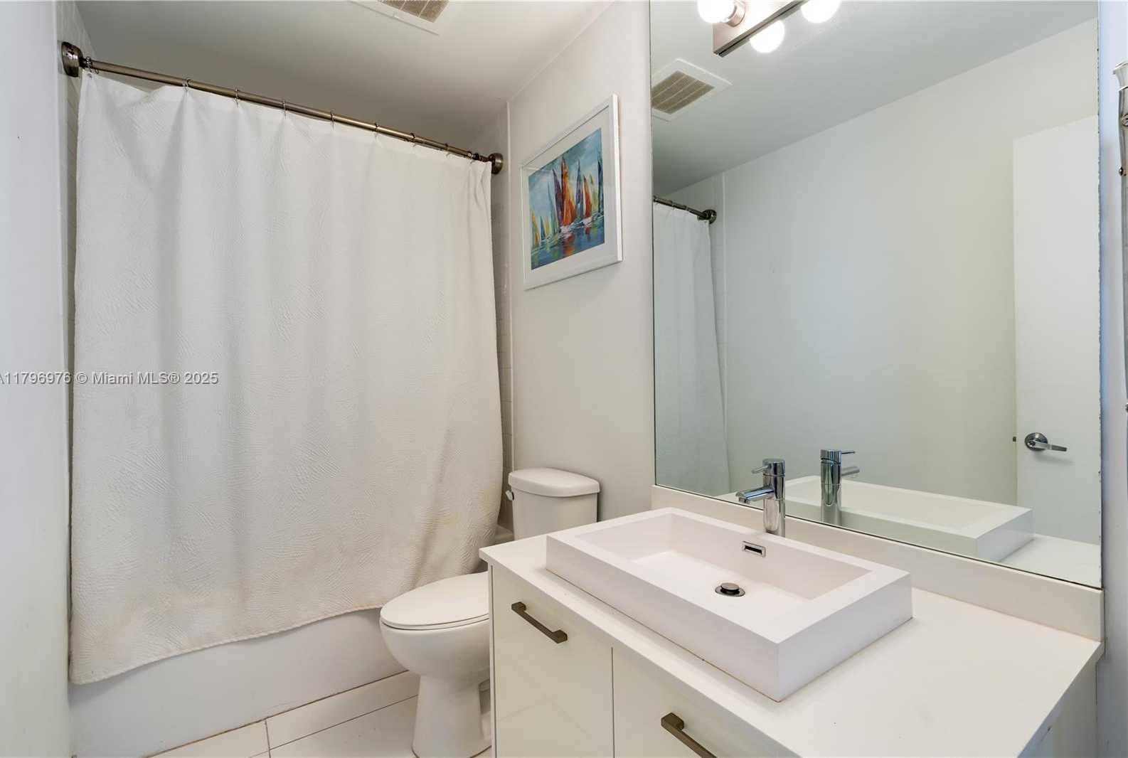 Small Image of 151 SOUTH EAST 1ST ST #3408, Miami Number 15