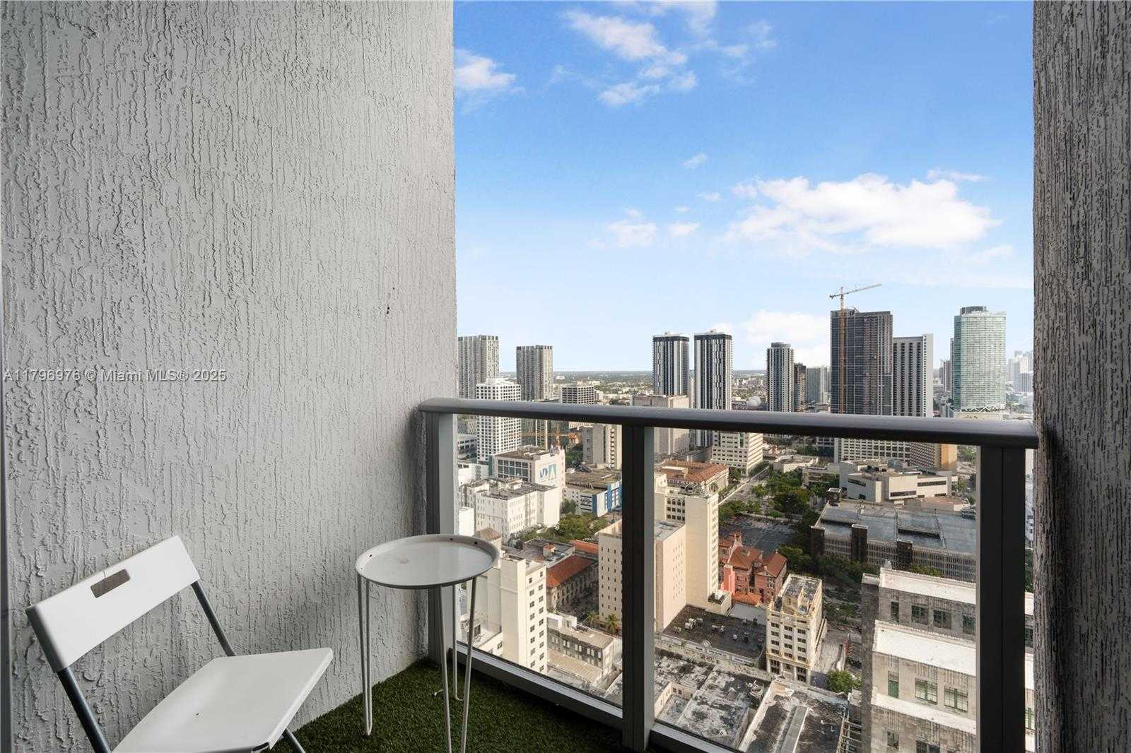 Small Image of 151 SOUTH EAST 1ST ST #3408, Miami Number 20