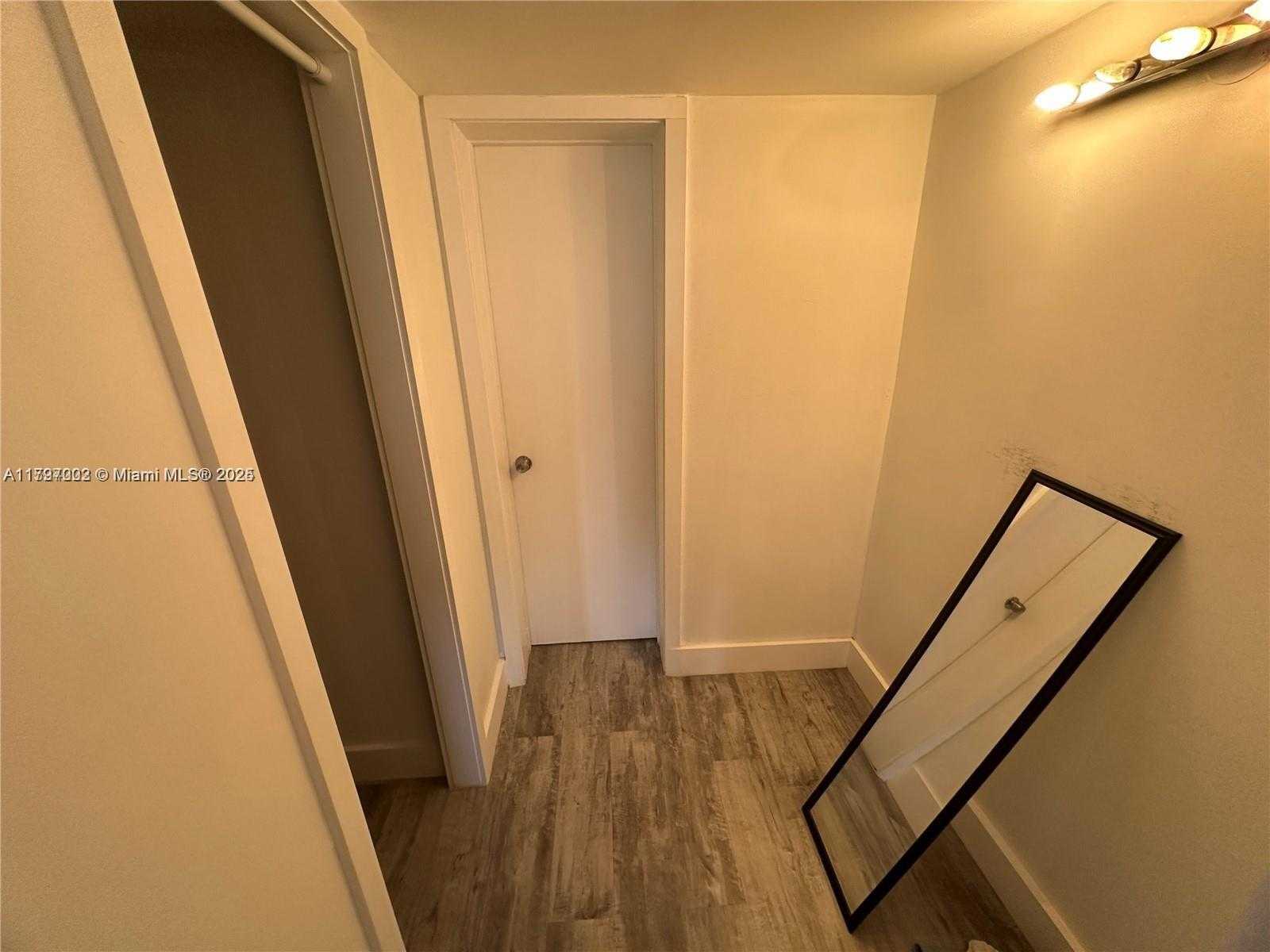 Small Image of 486 NORTH WEST 165TH ST #b-303, Miami Number 13