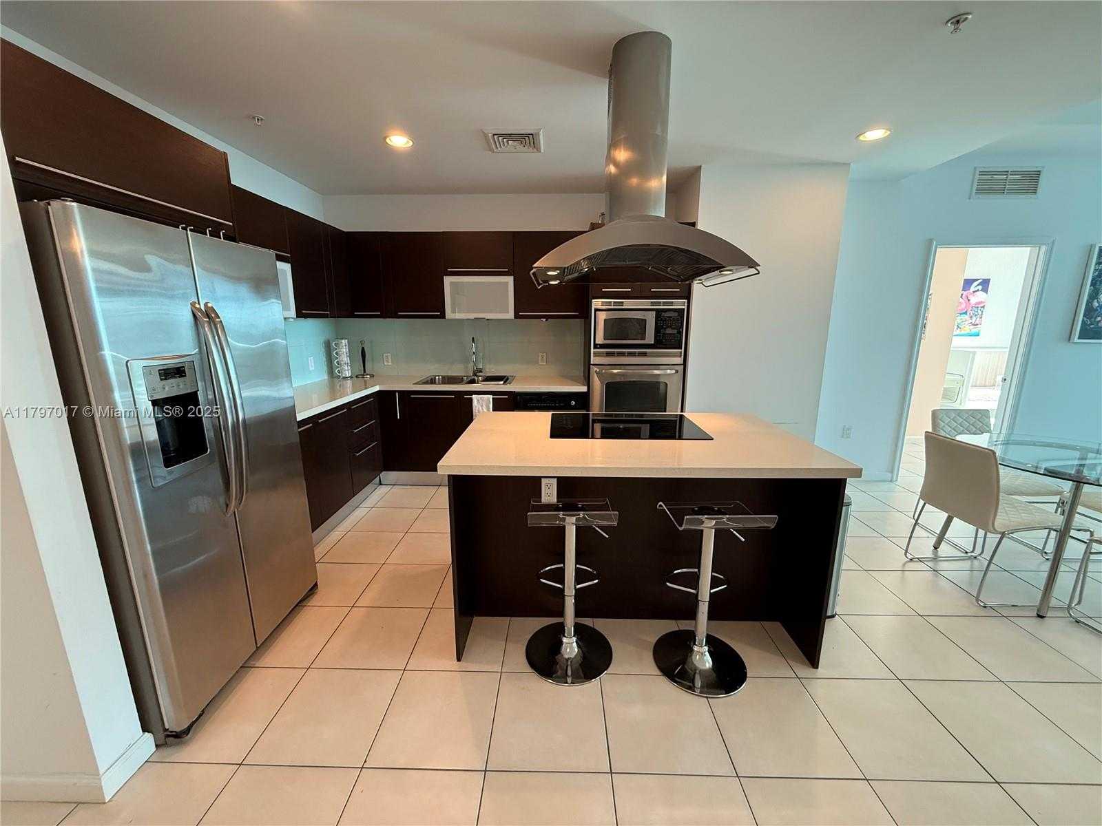 Small Image of 7928 EAST DR #602, North Bay Village Number 10