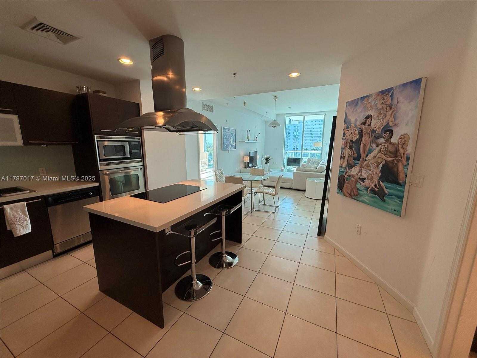 Small Image of 7928 EAST DR #602, North Bay Village Number 11