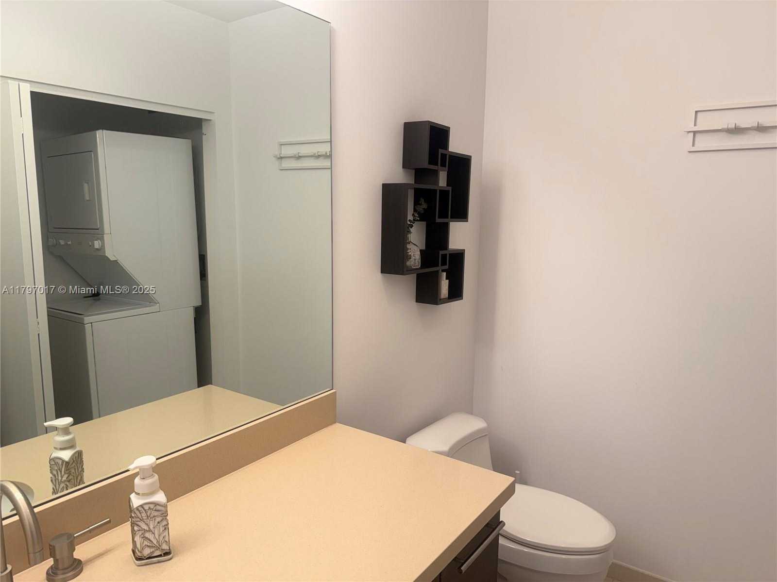 Small Image of 7928 EAST DR #602, North Bay Village Number 29