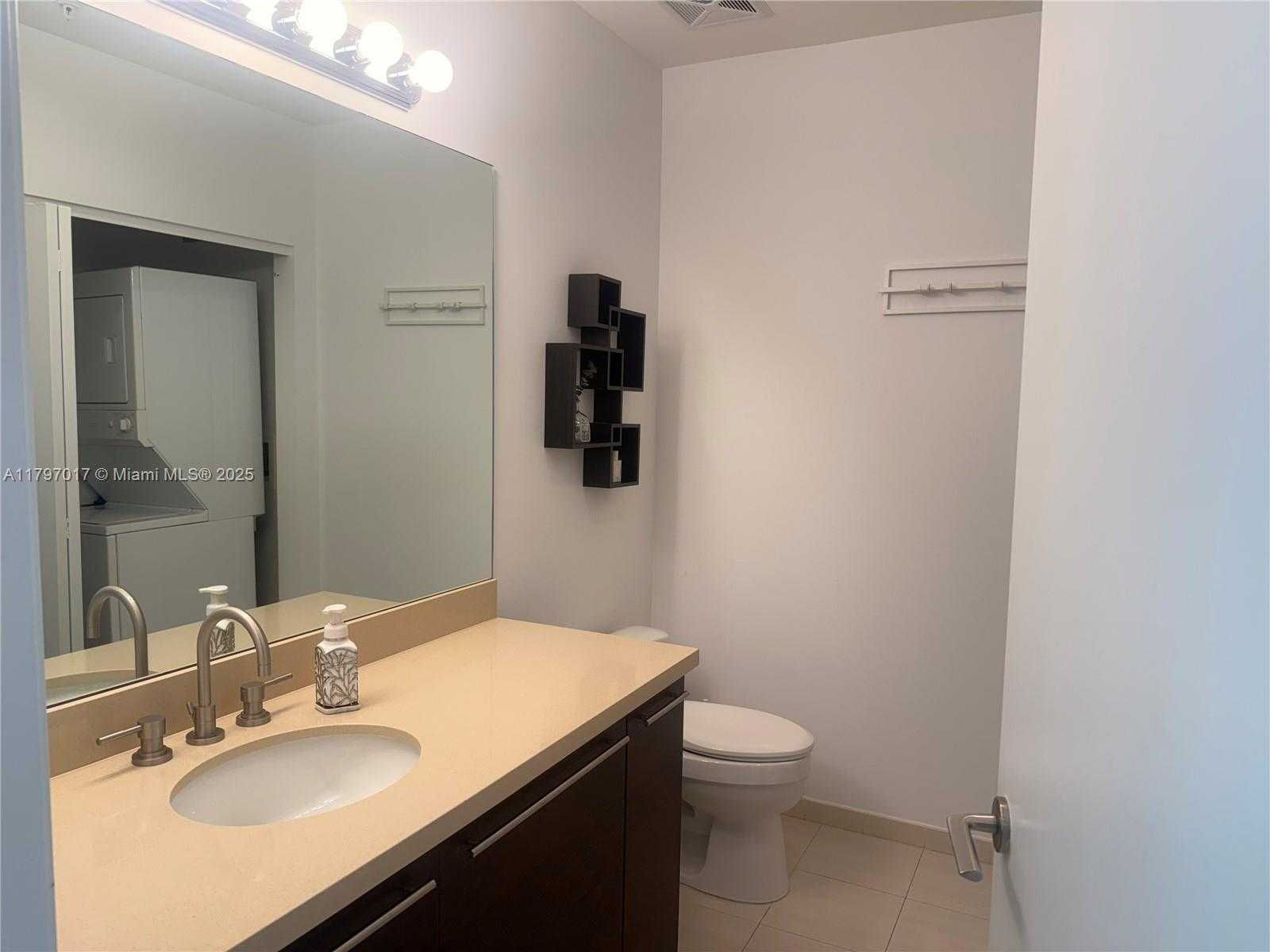 Small Image of 7928 EAST DR #602, North Bay Village Number 30